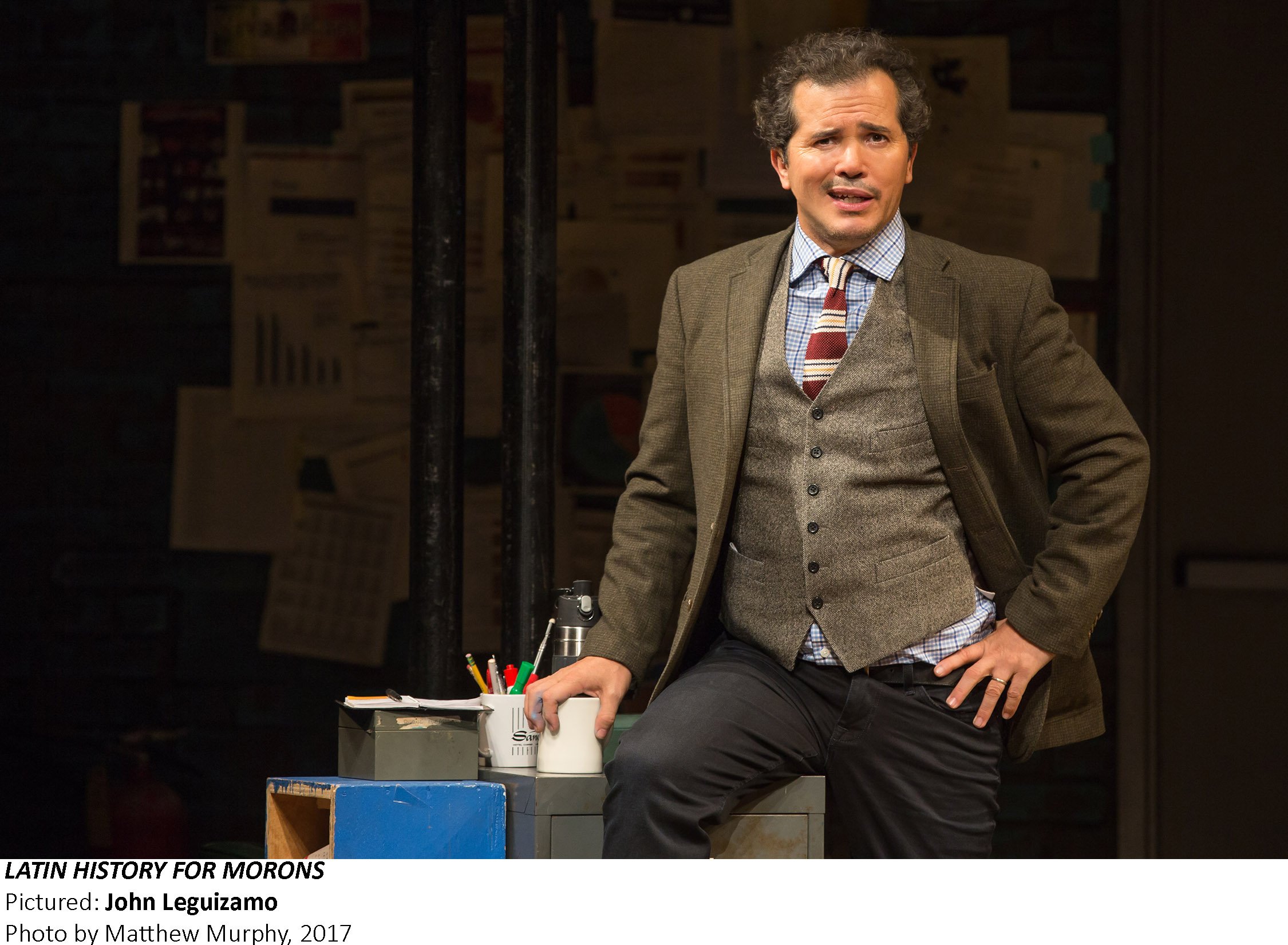 0005_John-Leguizamo-in-LATIN-HISTORY-FOR-MORONS-Photo-by-Matthew-Murphy-2017.jpeg