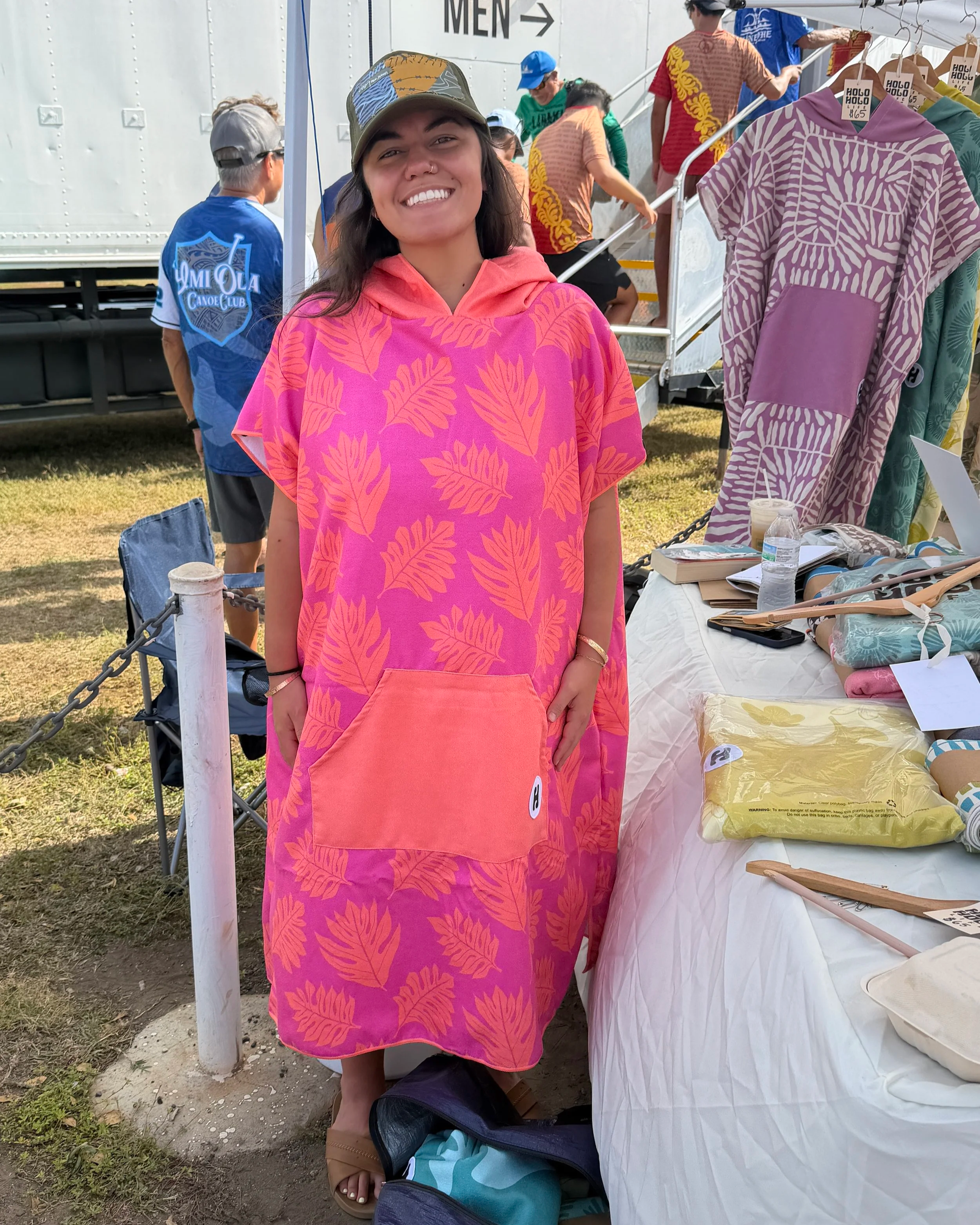 Imperfectly Perfect Changing Poncho - ʻUlu
