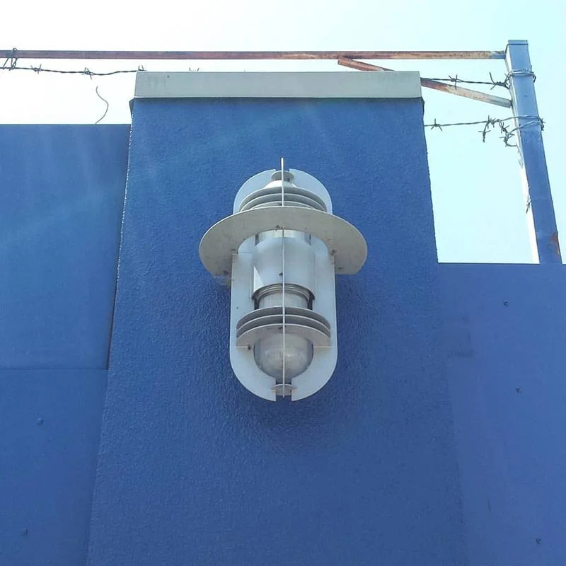 pico-deco-sconce.jpg