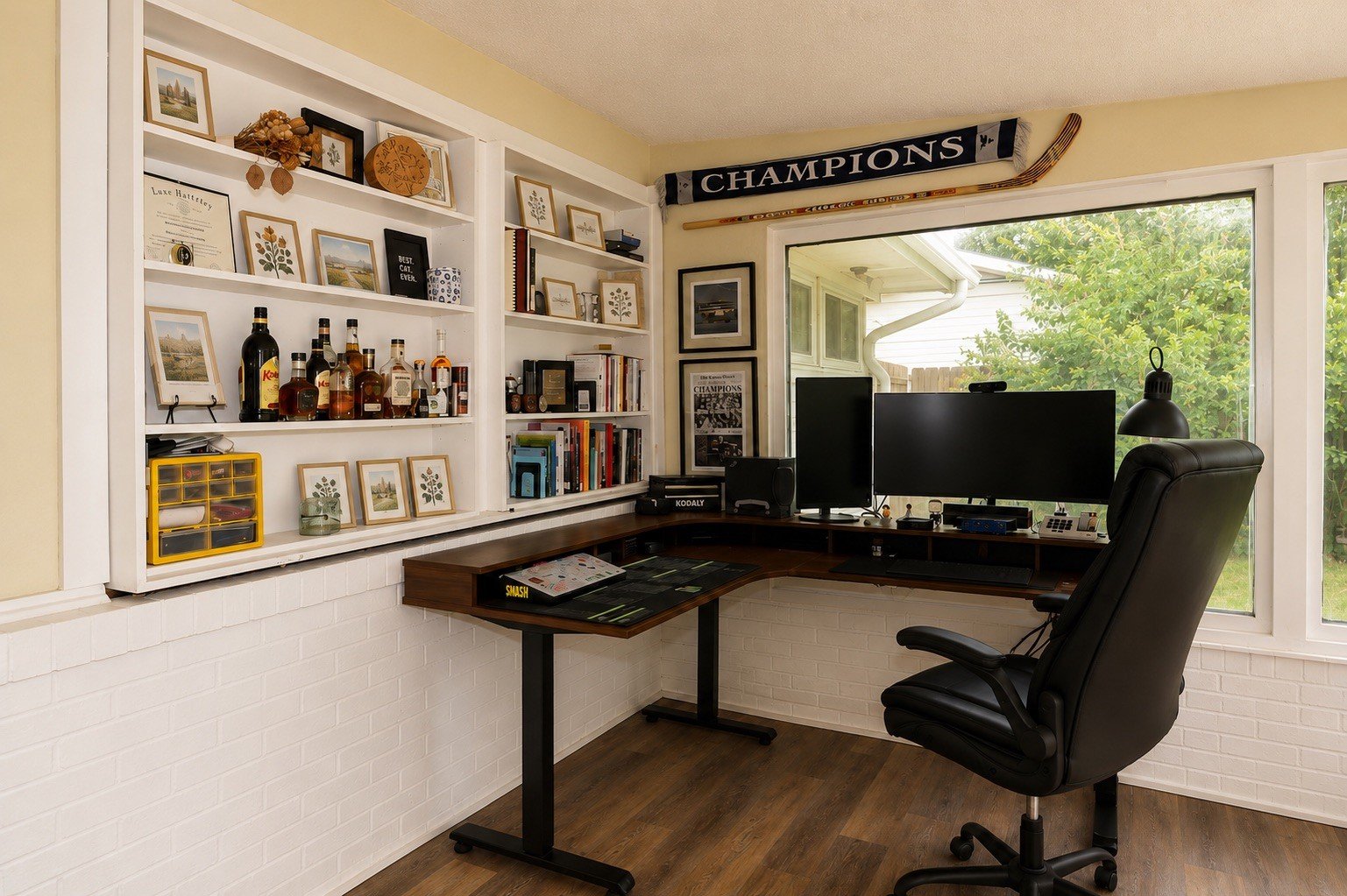 17 Sunroom 2.jpg