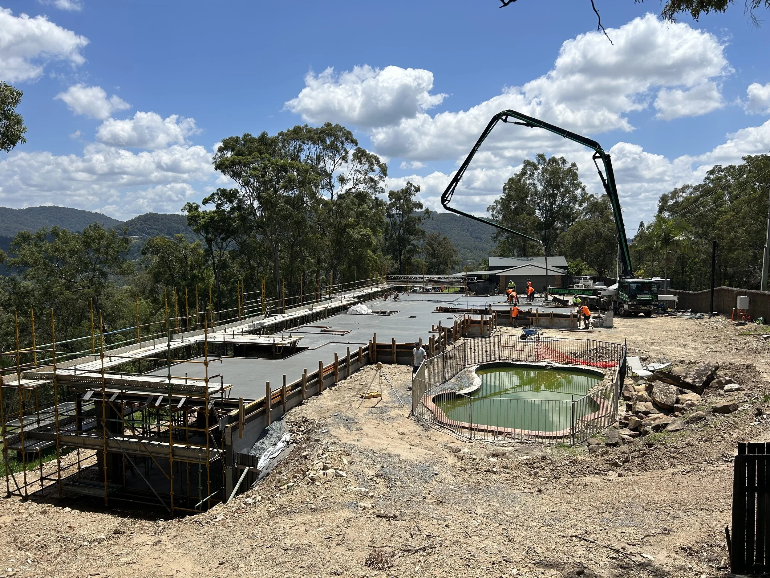 MONARO <span>(UNDER CONSTRUCTION)<span>