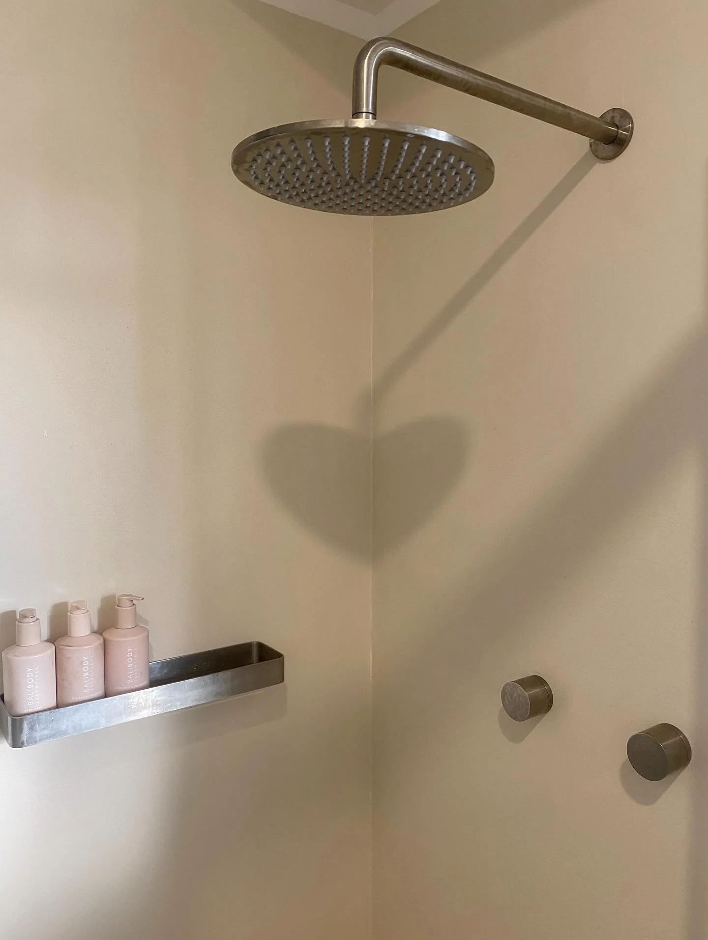 Mungala Street Bathroom ~ featuring Microcement and Abi Interior brushed nickel tapware and accessories @abiinteriors @cemher.australia