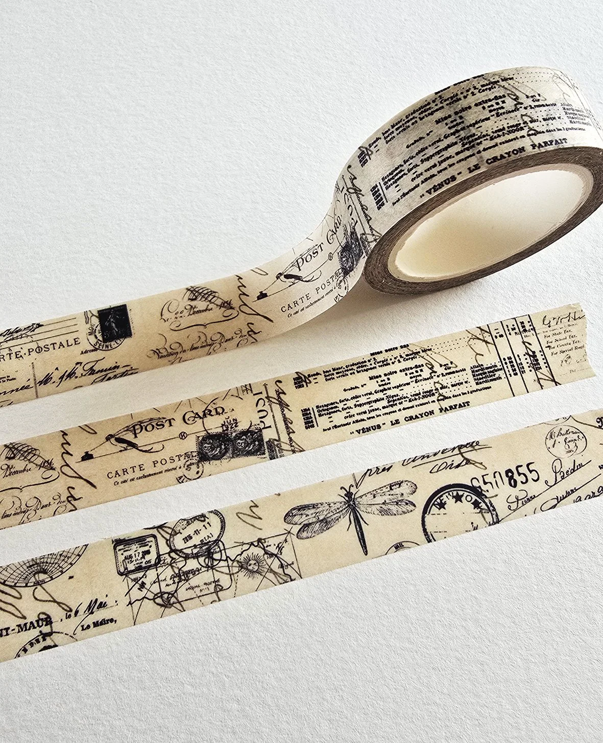 MT 032 souvenirs.jpg