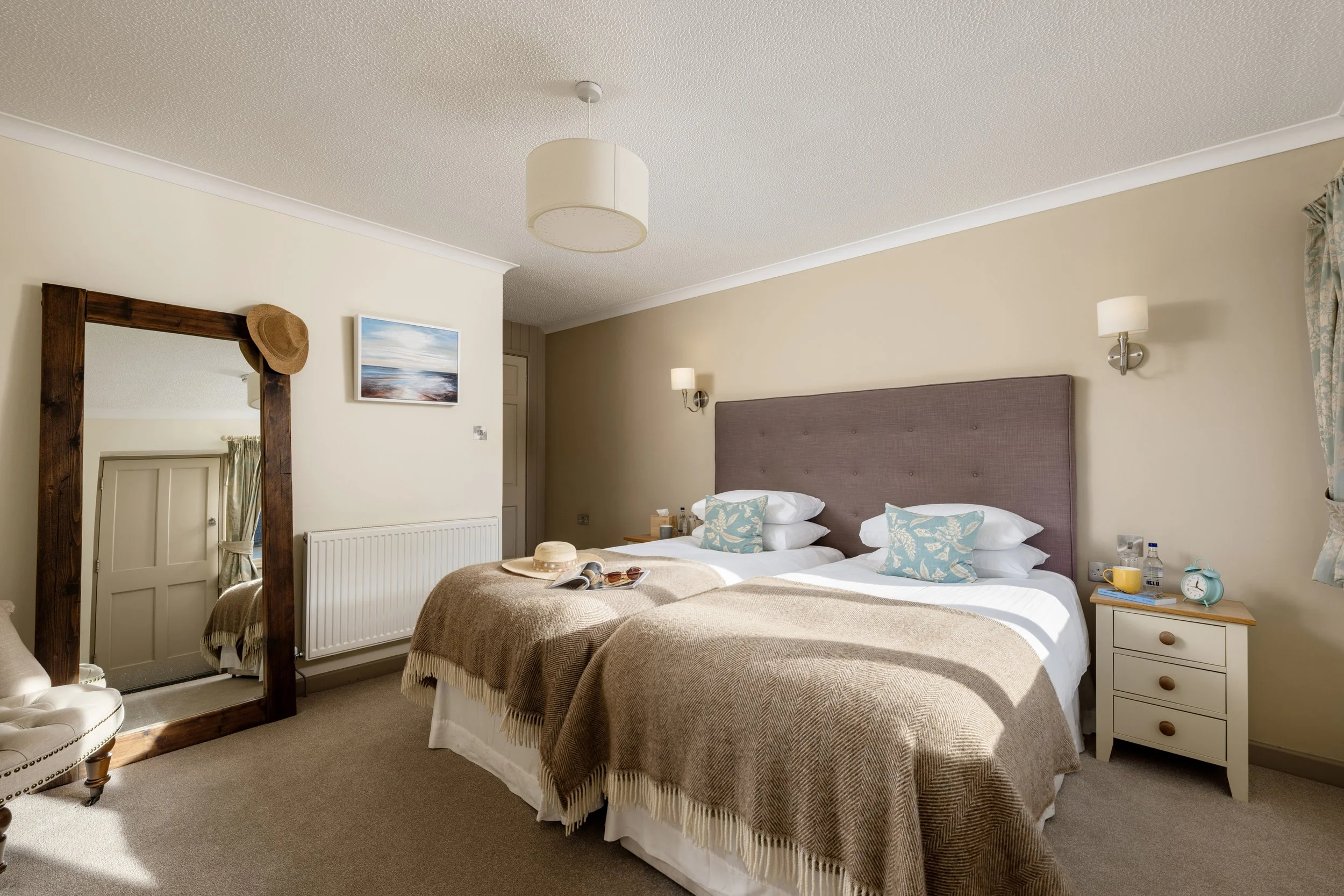 tytherleigharms-Room-3-001-Medium.jpg