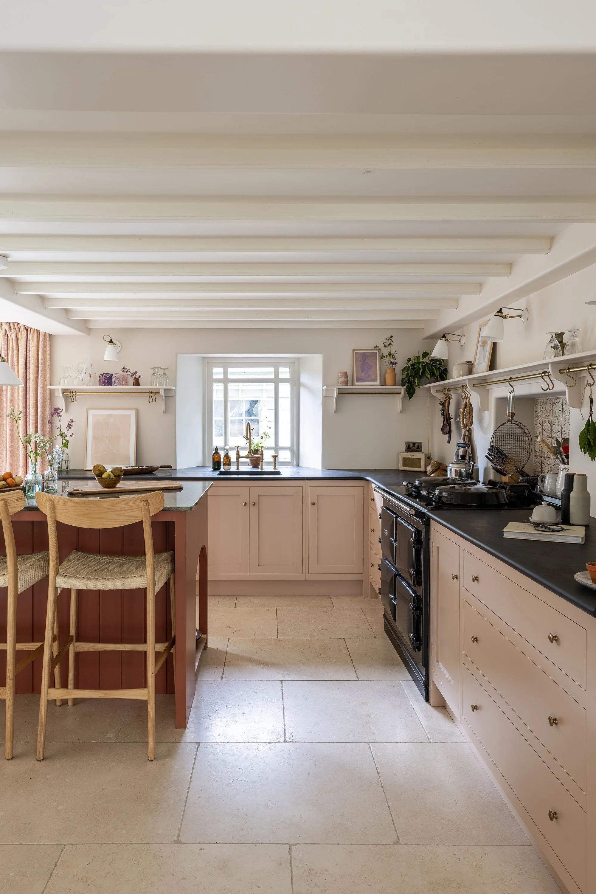 Rustic Cottage Kitchen photographer