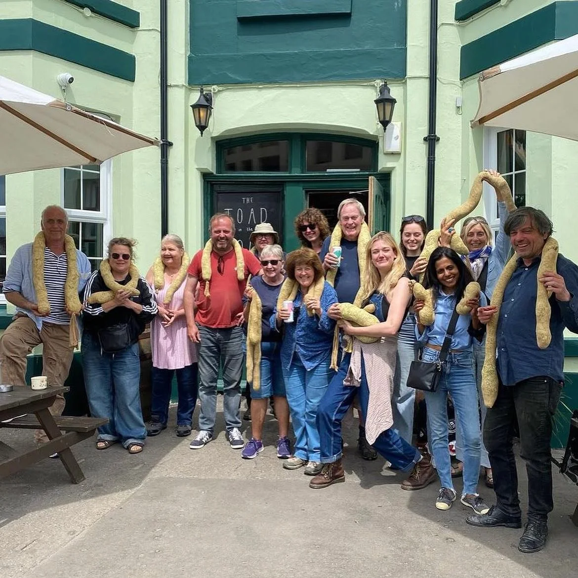 Elderflowers ready for beer.jpeg