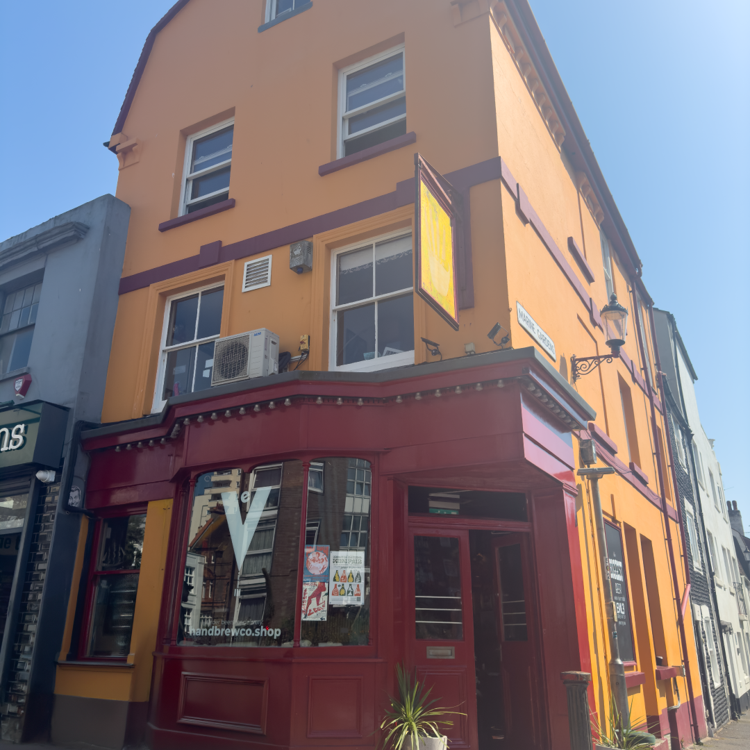 HandOutside_ClarkLeft SQ.png