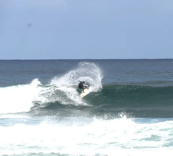 Simon Tien working the walls of Lefthanders in Gracetown. 