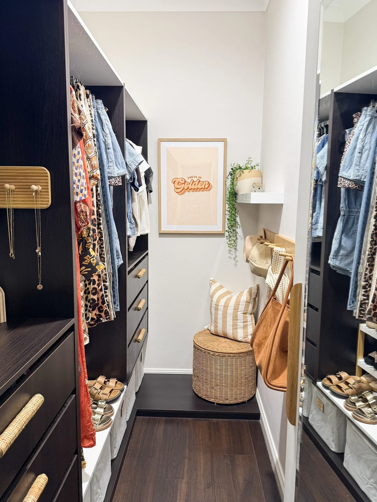 You know it&rsquo;s time for a wardrobe refresh when your summer clothes live in a pile on the floor and your coats and boots take up all the precious wardrobe space!

So I set aside some time last weekend to get this job ticked off! And I cannot tel