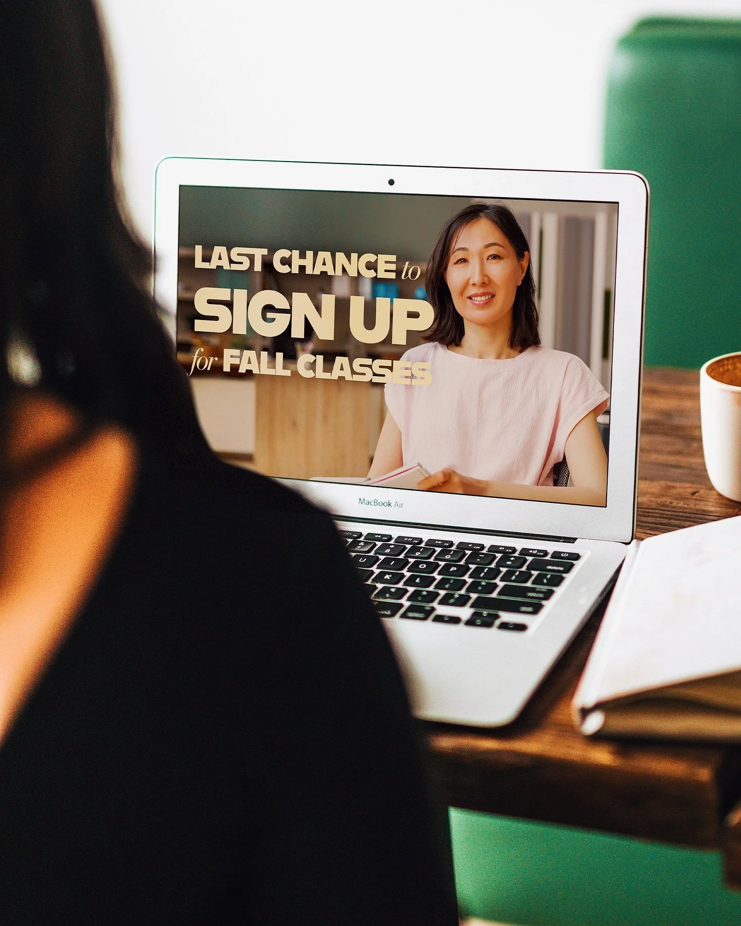 Registration for our 10 week Fall Class Series closes on Friday! 🍁🍂

You can still sign up for our teacher-led online courses &mdash; offered weekday evenings and Saturdays &mdash; from Started-Advanced, Phrase Drill, Dictation, and Conversation by