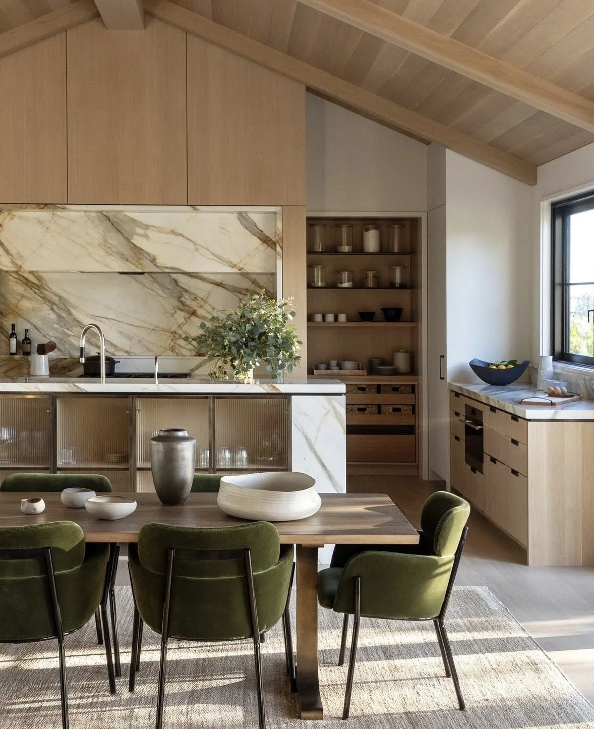 Moving to Zurich? How to Settle Into Your New Home Beautifully  