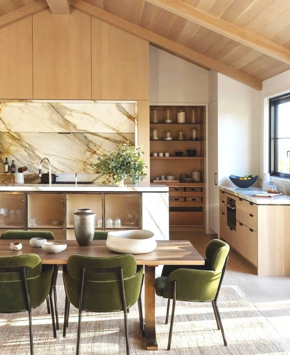 modern interior design in the Zurich Area, such as Kilchberg, Thalwil, Herrliberg...