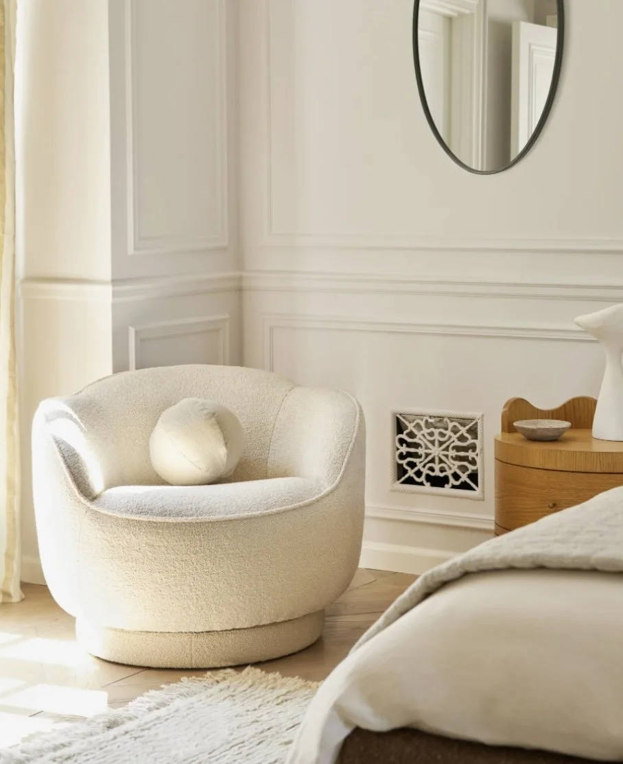 cashmere, wool, silk...natural materials for your home. Maison Barbara is a home design studio based along the lake of Zurich. 