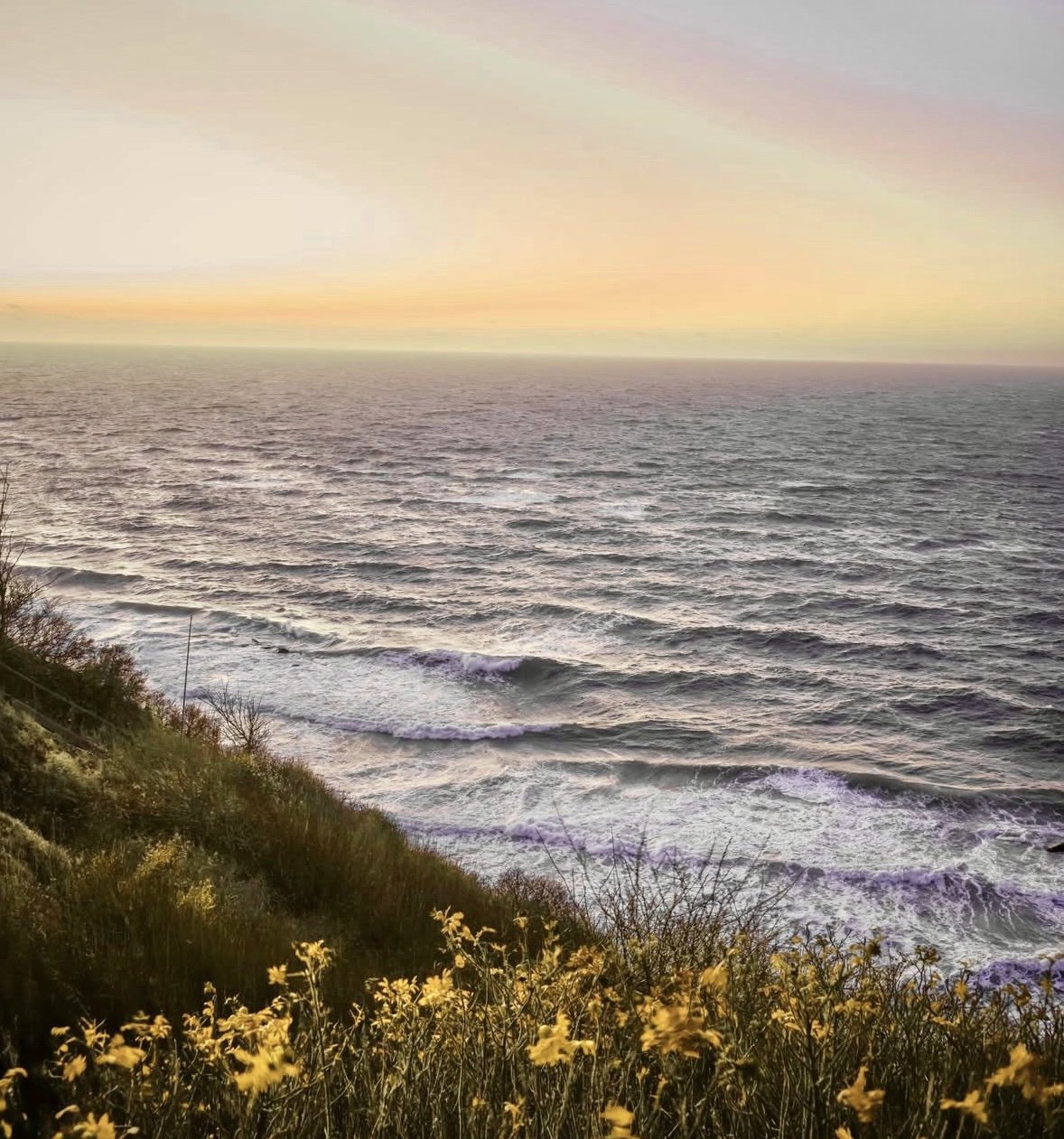 California beach sunset in Marin County where Maison Barbara is located. 