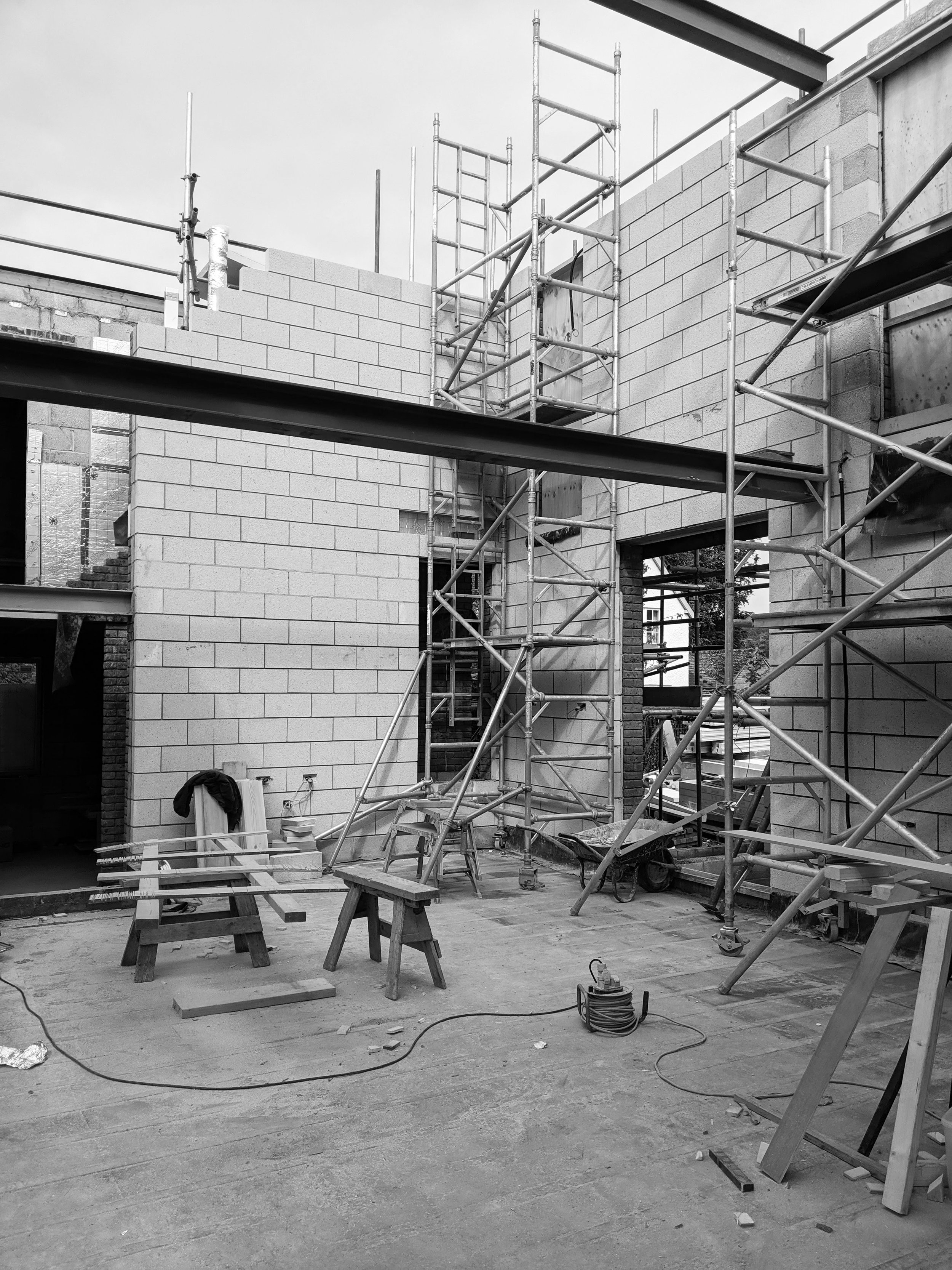 203_Derwent Valley Villa: New build house for Blee Halligan Architects. 1/5