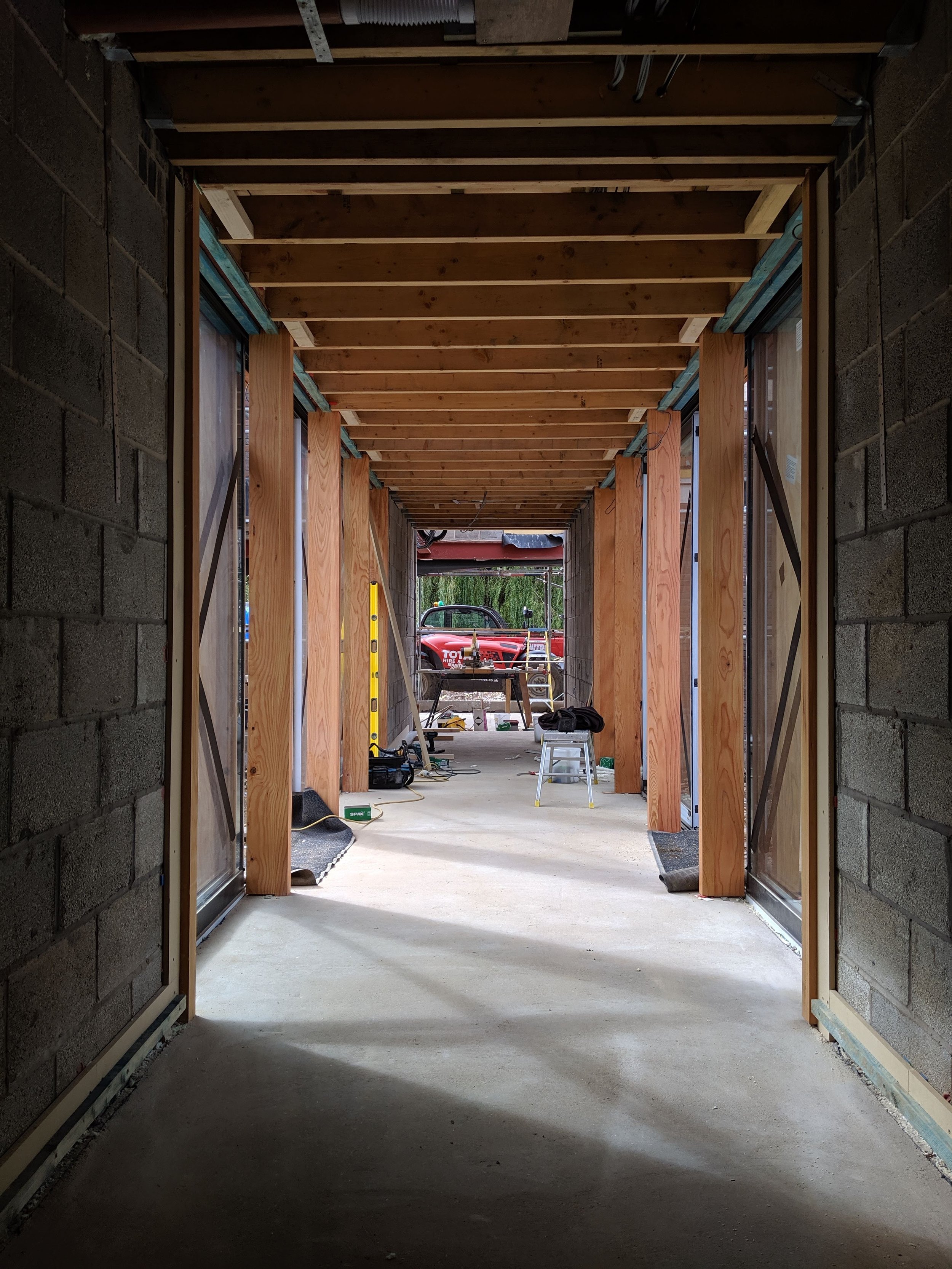 203_Derwent Valley Villa: New build house for Blee Halligan Architects. 2/5