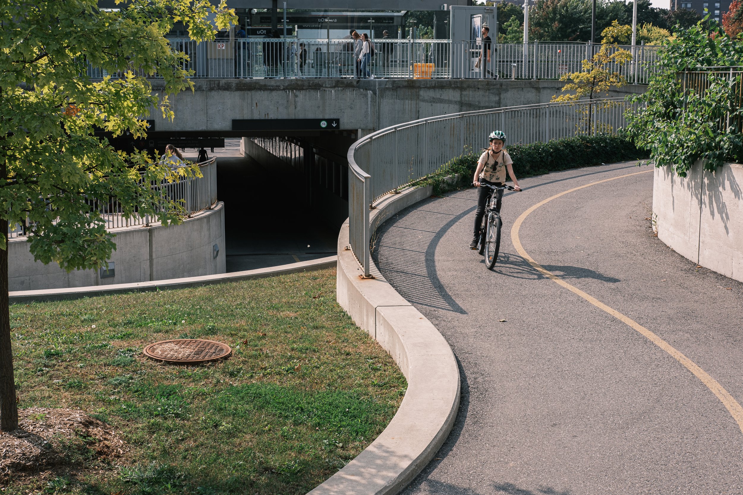 University of Ottawa O-Train Bike Path