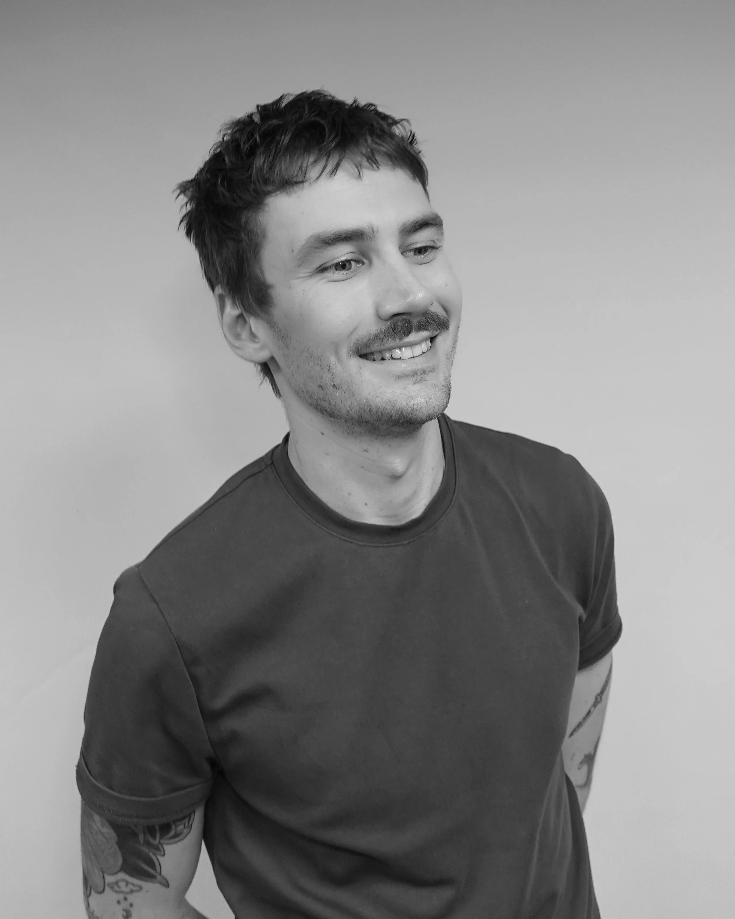 Woolf hair salon Kings Cross barbers & hairdressers Frazer