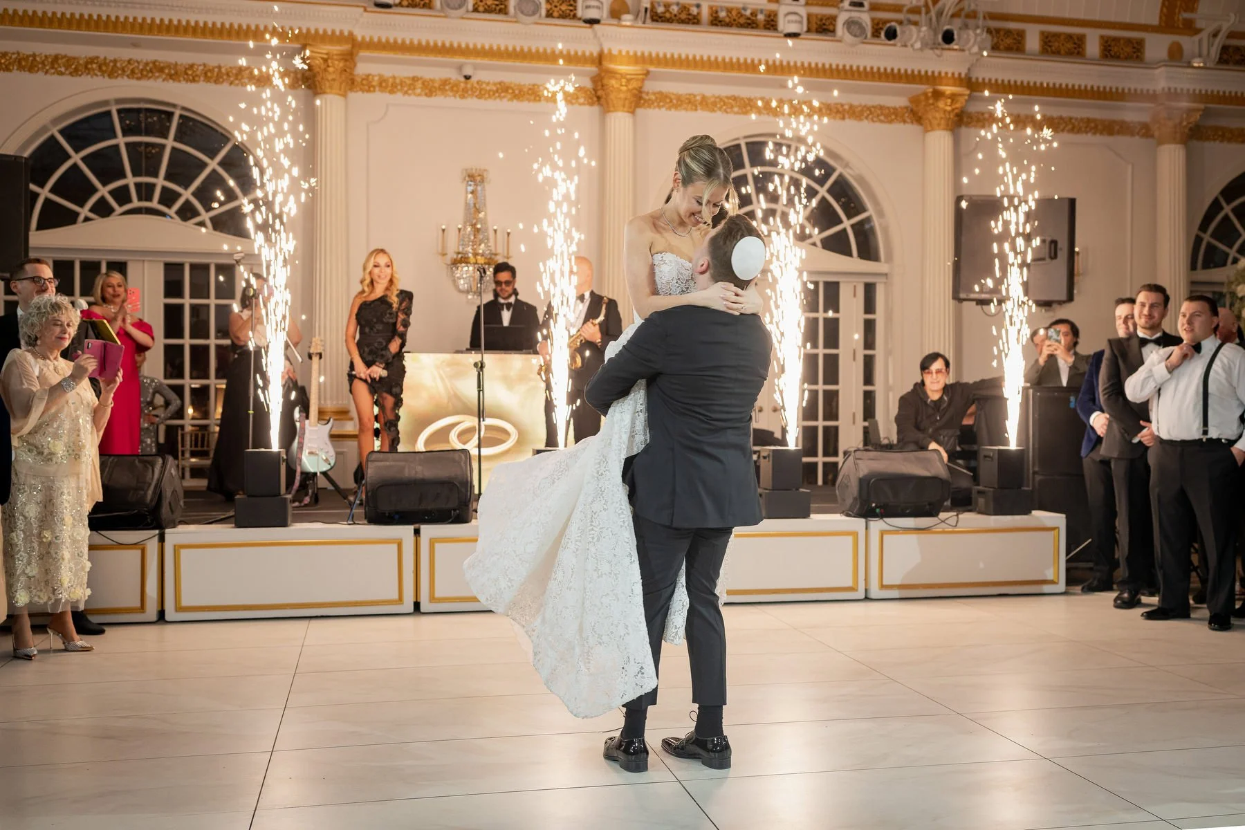 Crystal Plaza Wedding_0112.JPG