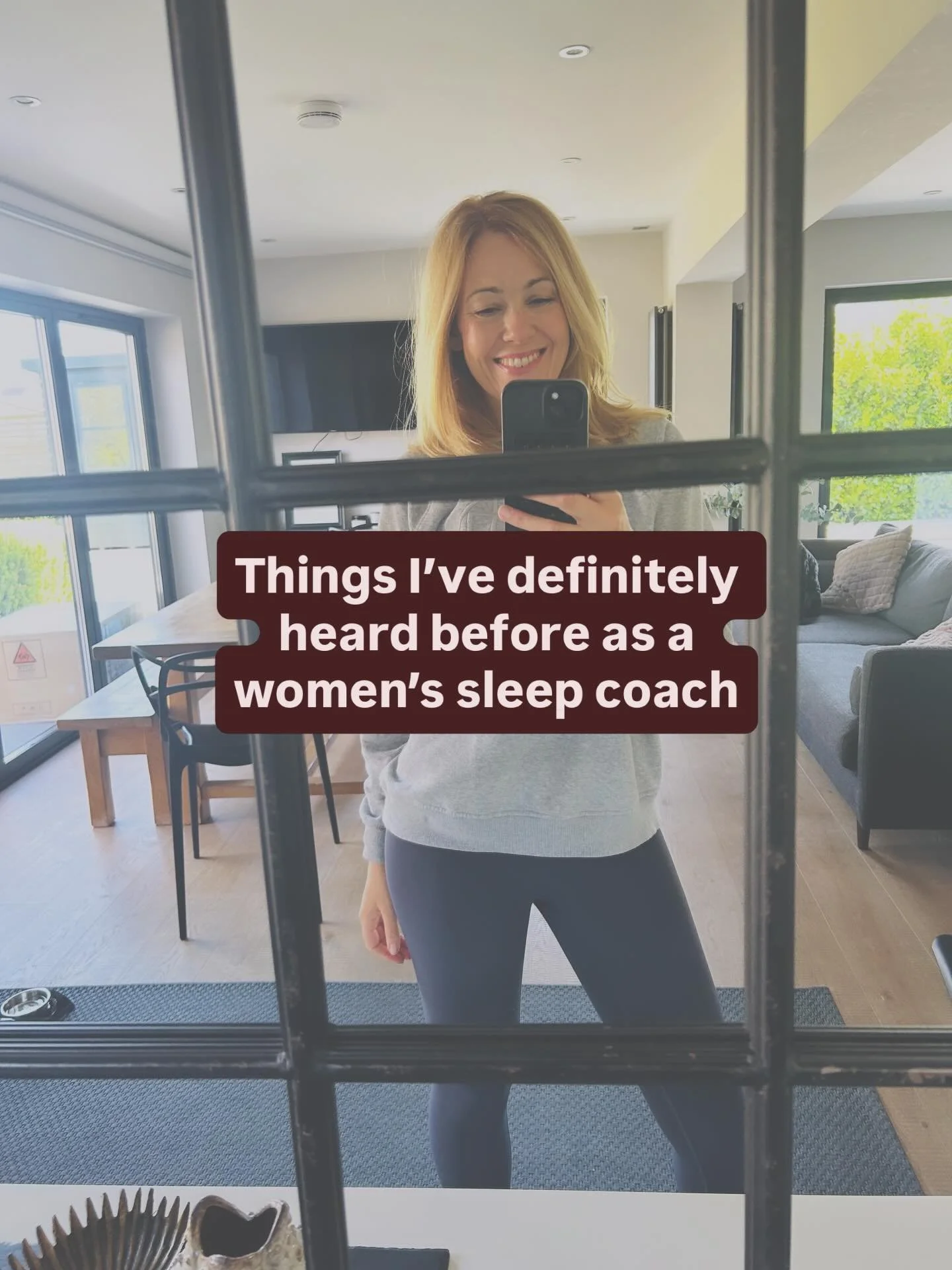 A lot can change in 15 minutes&hellip;

📱 Start by closing your email and social apps.

🧘🏼&zwj;♀️ Click play on the 13 minute gentle stretch &amp; relaxing  breath class I&rsquo;m going to send you 

💭 End feeling calm then think of &ldquo;one go