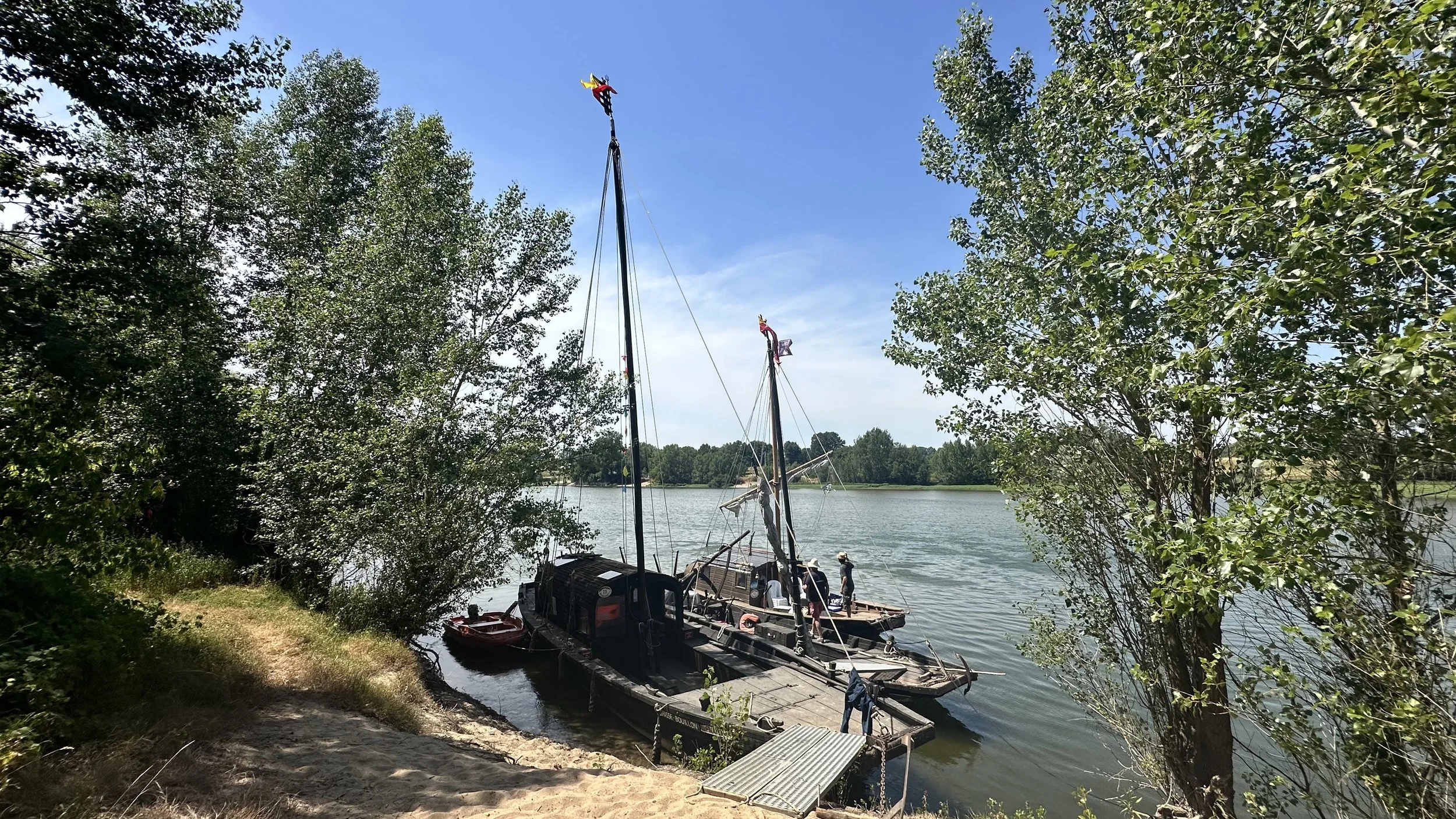 Arrêt pique-nique sur une île avec un groupe de 21 passagers