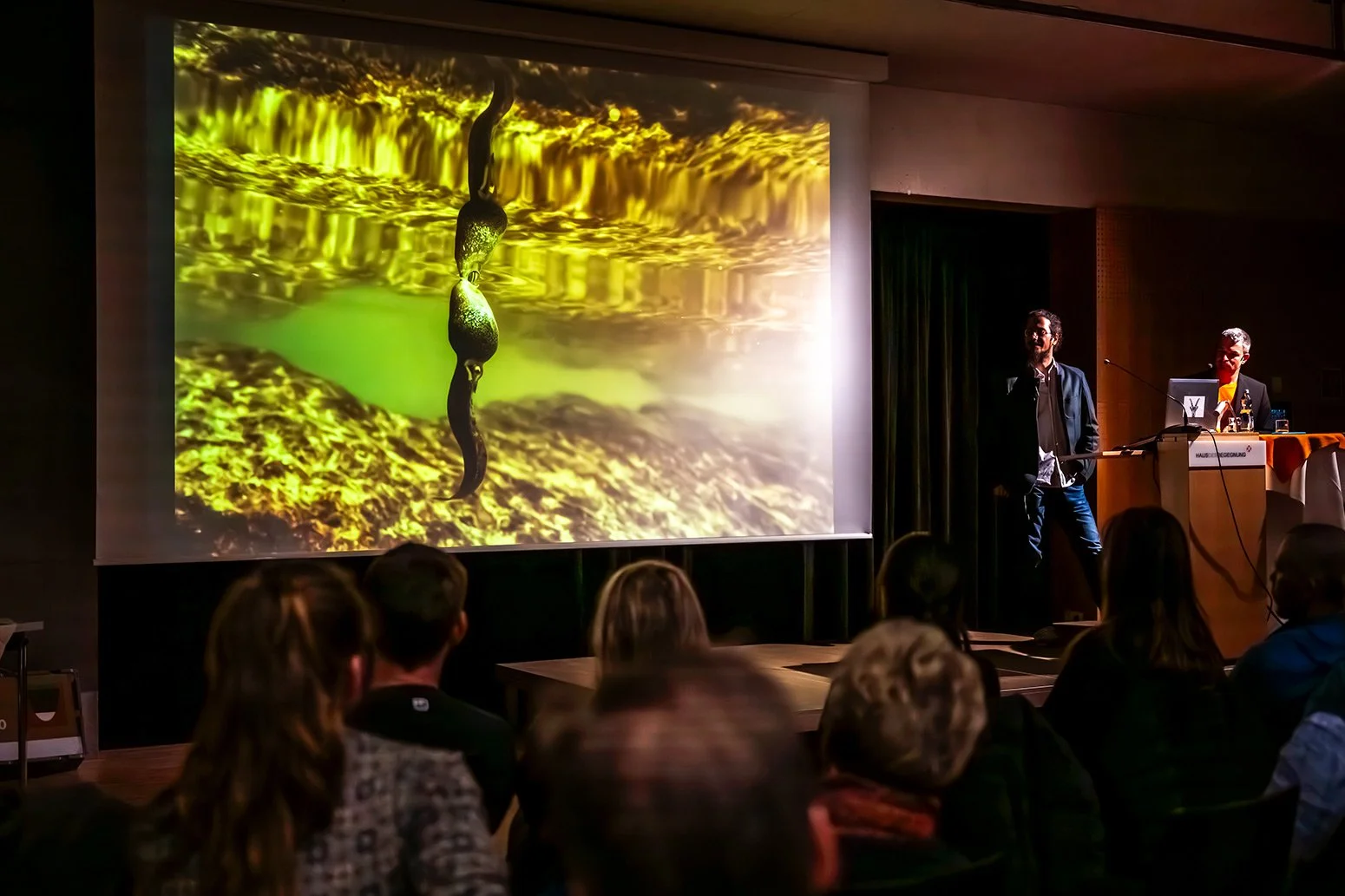 Die Multivisionsshow Moore mit Sebastian Frölich und Hermann Sonntag im Haus der Begegnung, Innsbruck.