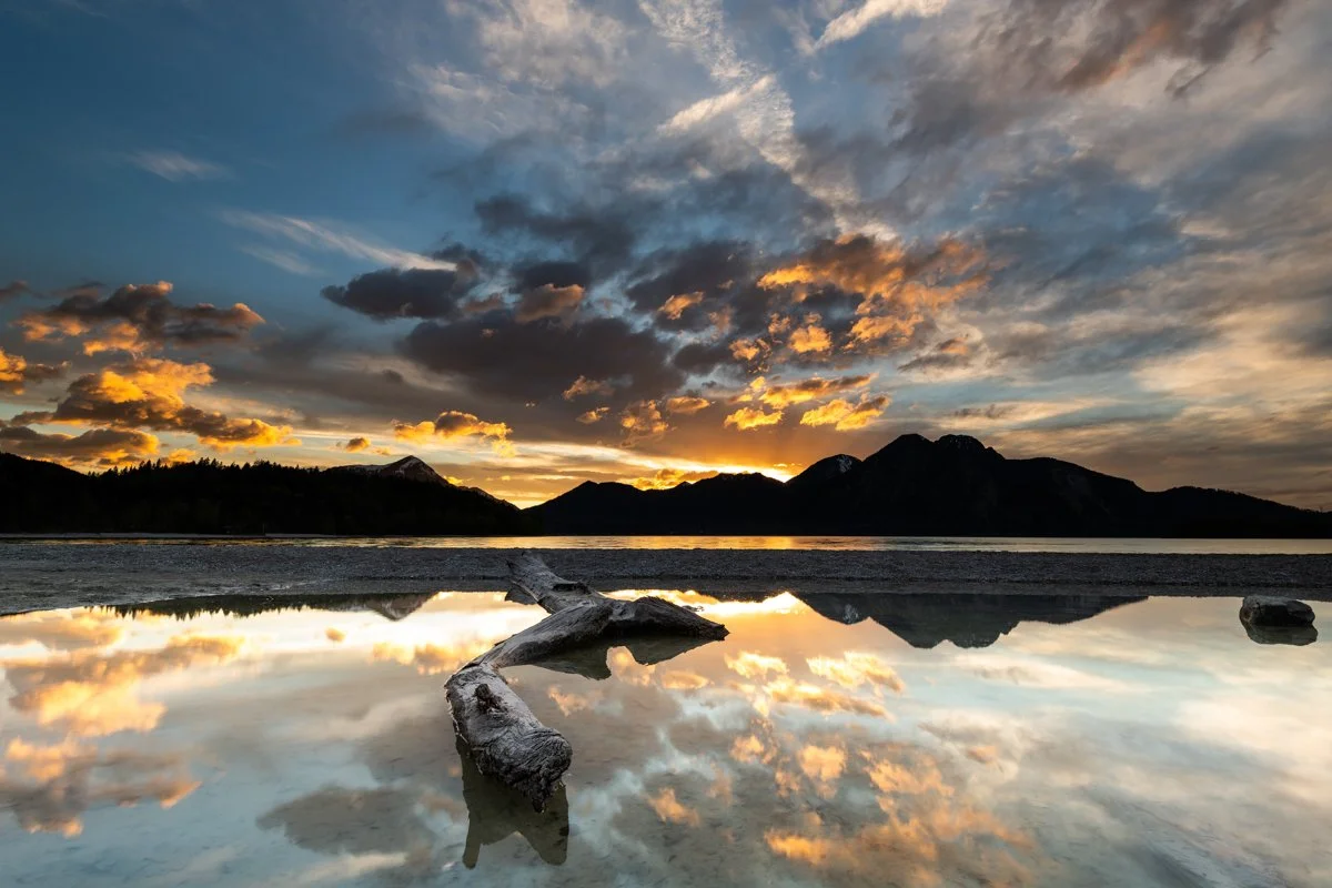 Abendrot am Ufer des Walchensee