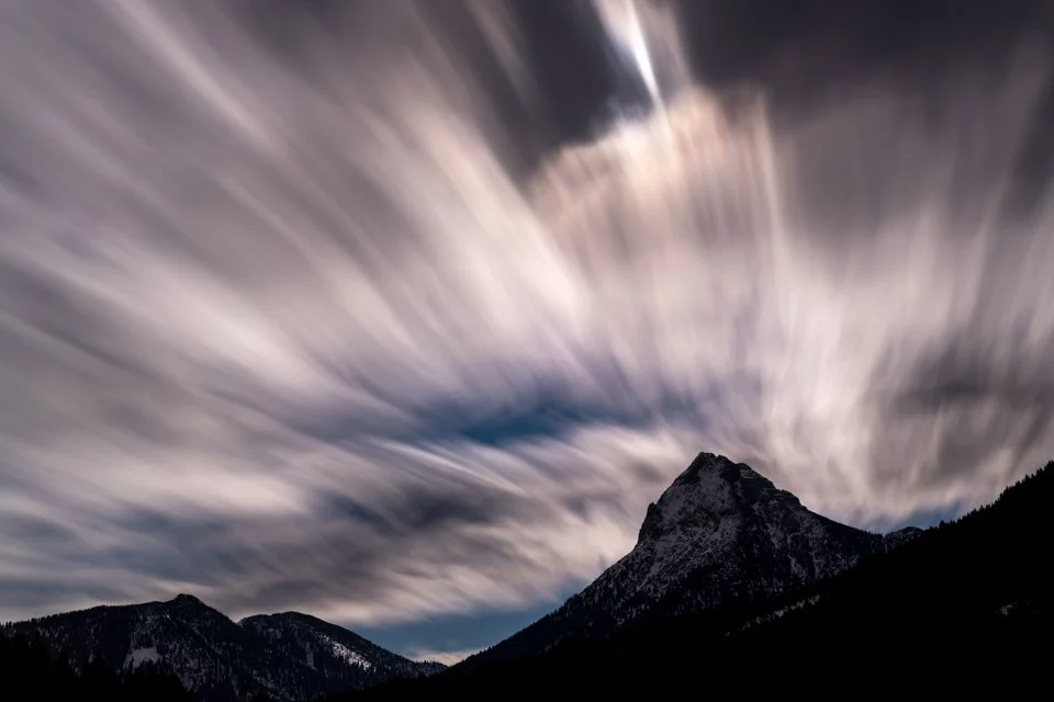 Nachtaufnahme des Berges Guffert im Rofangebirge.