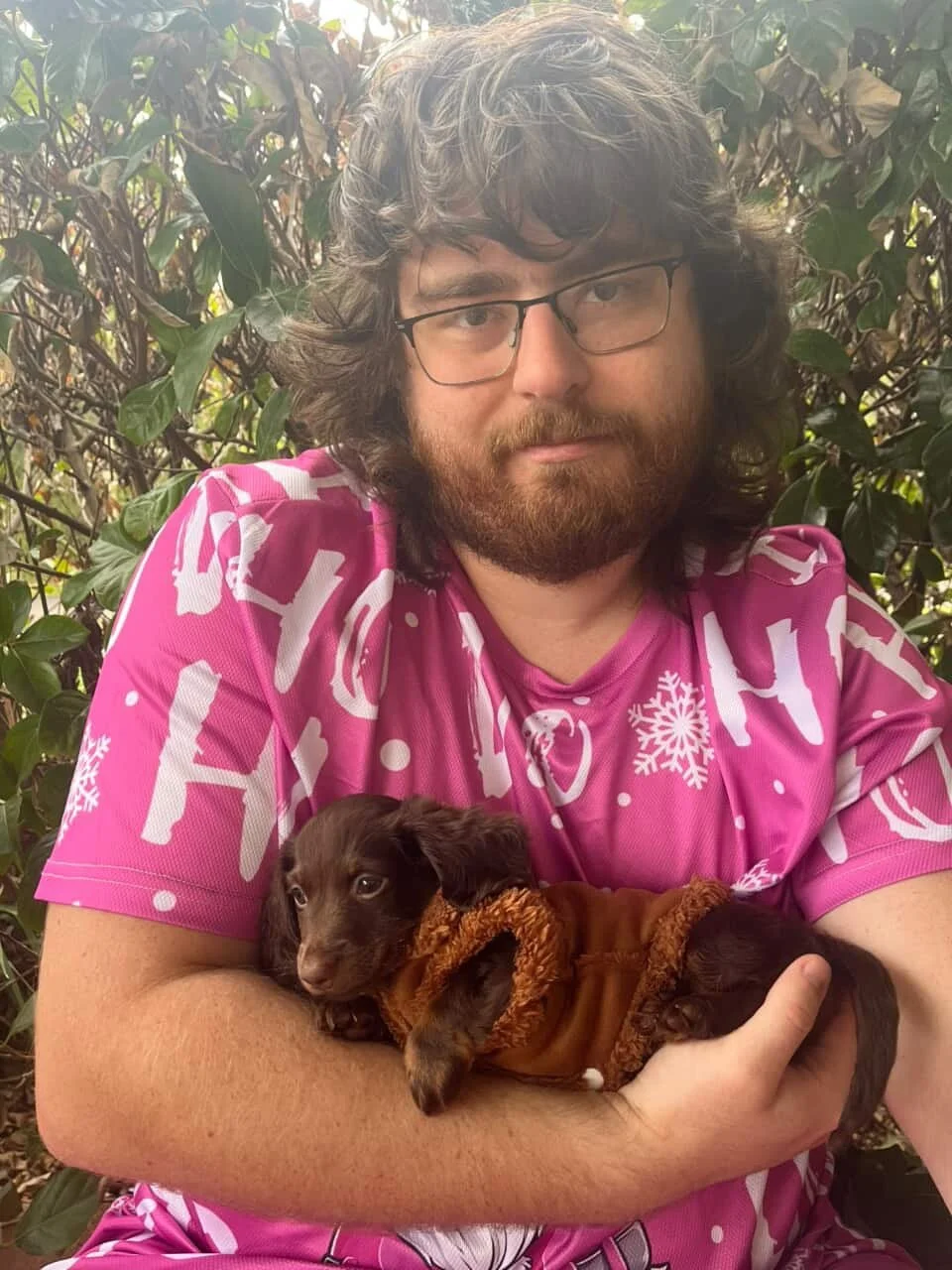 PUPDATE - Our only girl of our Santa&rsquo;s Reindeer litter, little Vixen, has now met her new dad and is already sporting a new outfit. Little Vixen will now be known as JUNIPER!!. 

ALLOCATED - 🩷🩷 JUNIPER (previously VIXEN) - 8 weeks old
&bull; 