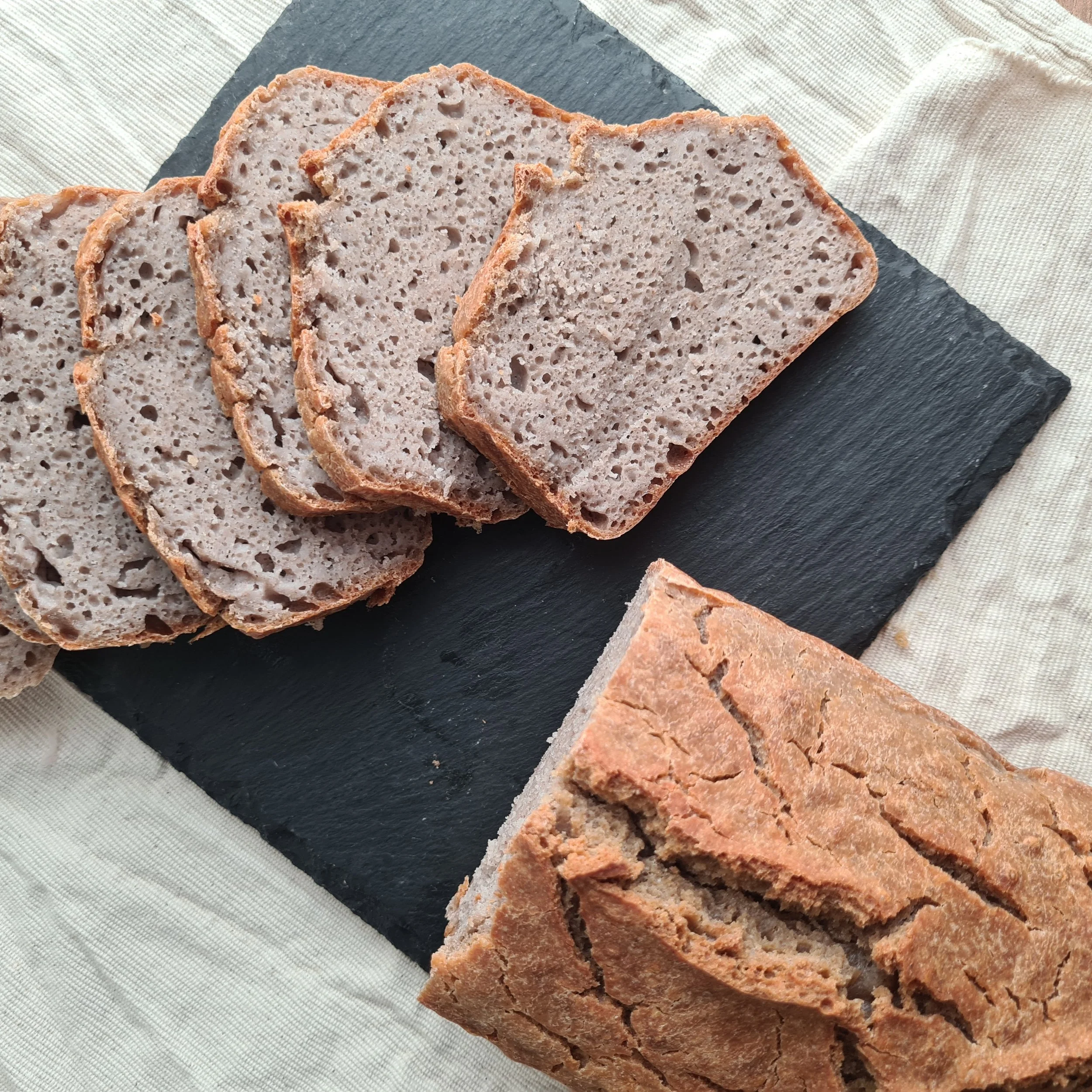 Buchweizensauerteigbrot