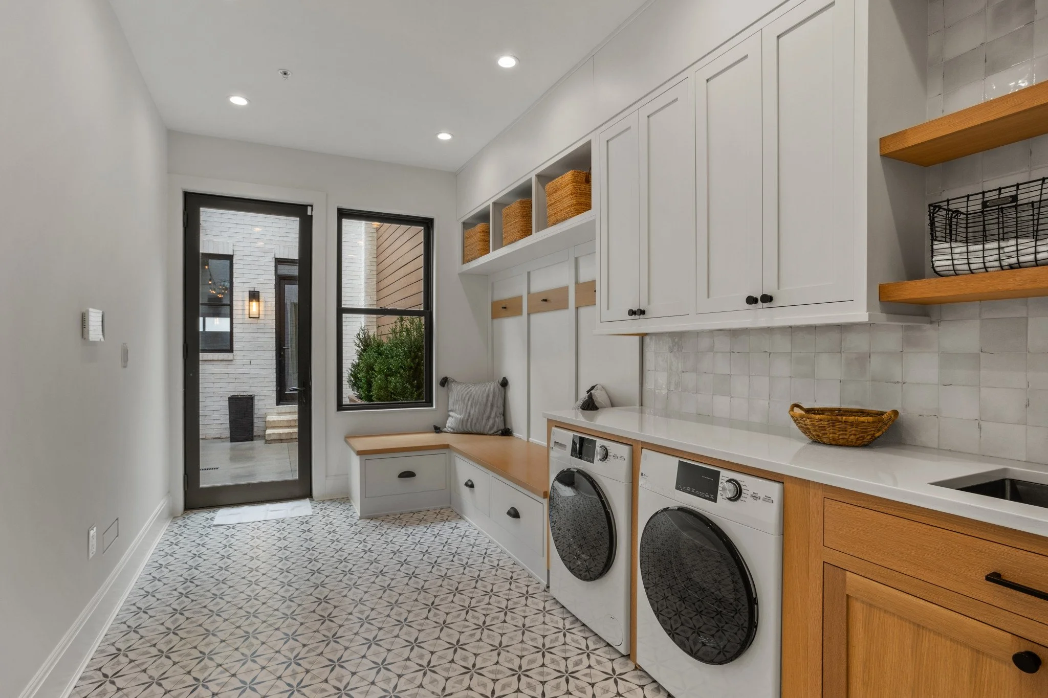 1021_Binney_Street_041.JPG