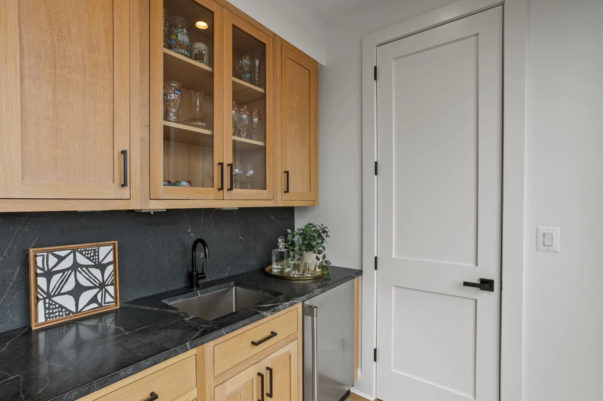 1021_Binney_Street_026.JPG