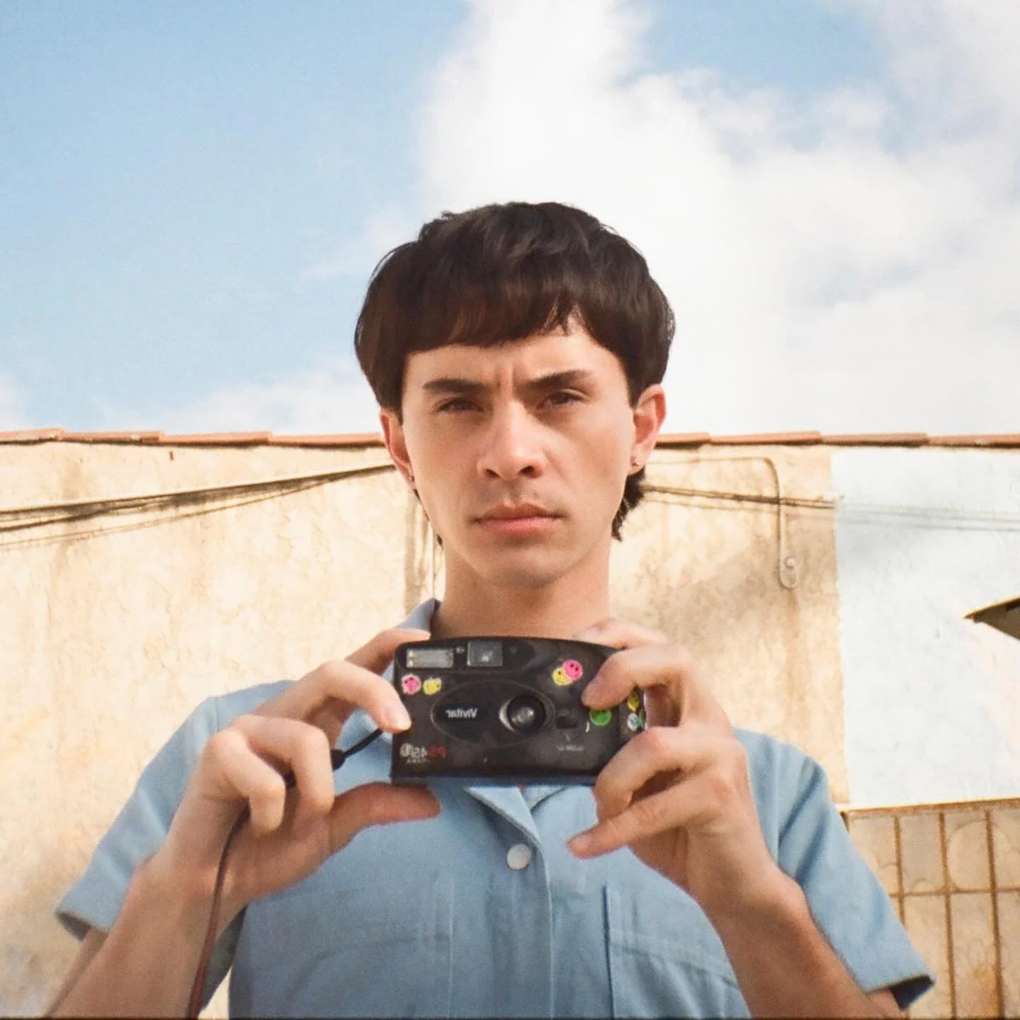 (^_&minus;)&minus;☆