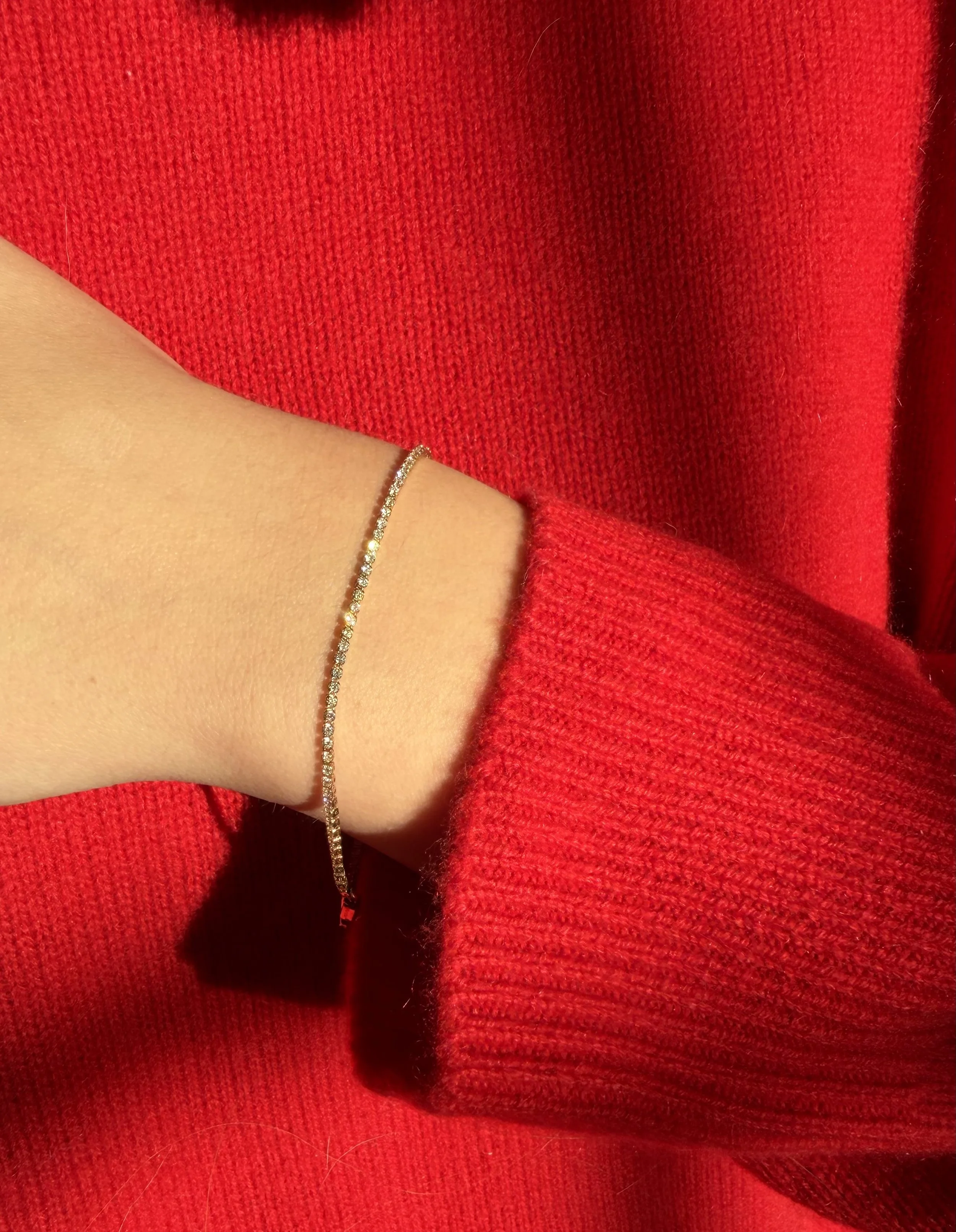 1.21 carat diamond tennis bracelet from The Sparkle Bar in Edmonton, Canada.