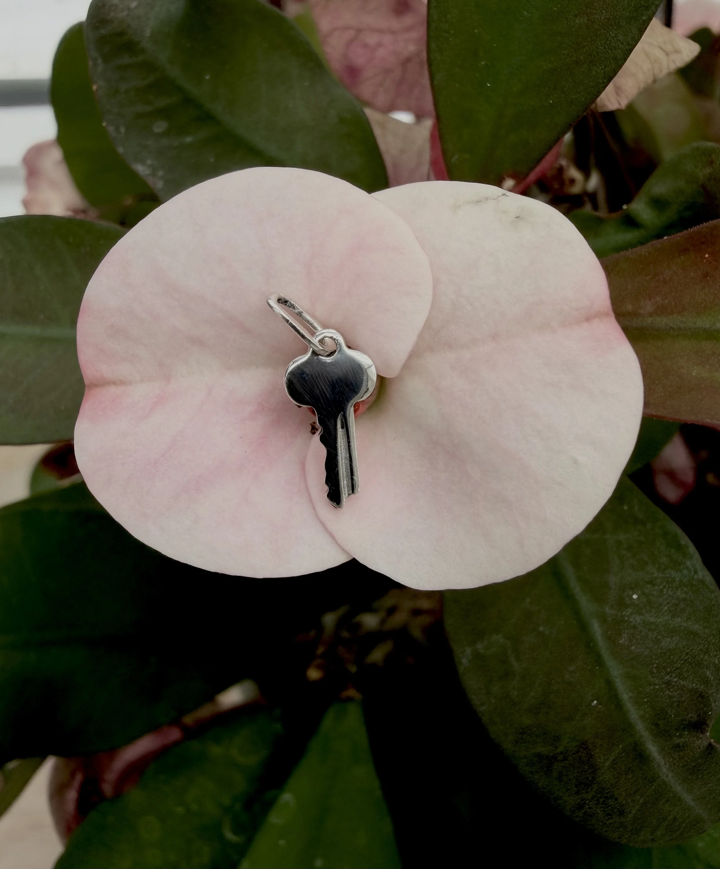 Sterling silver engravable key charm, custom engraved jewelry piece for meaningful Mother’s Day gift