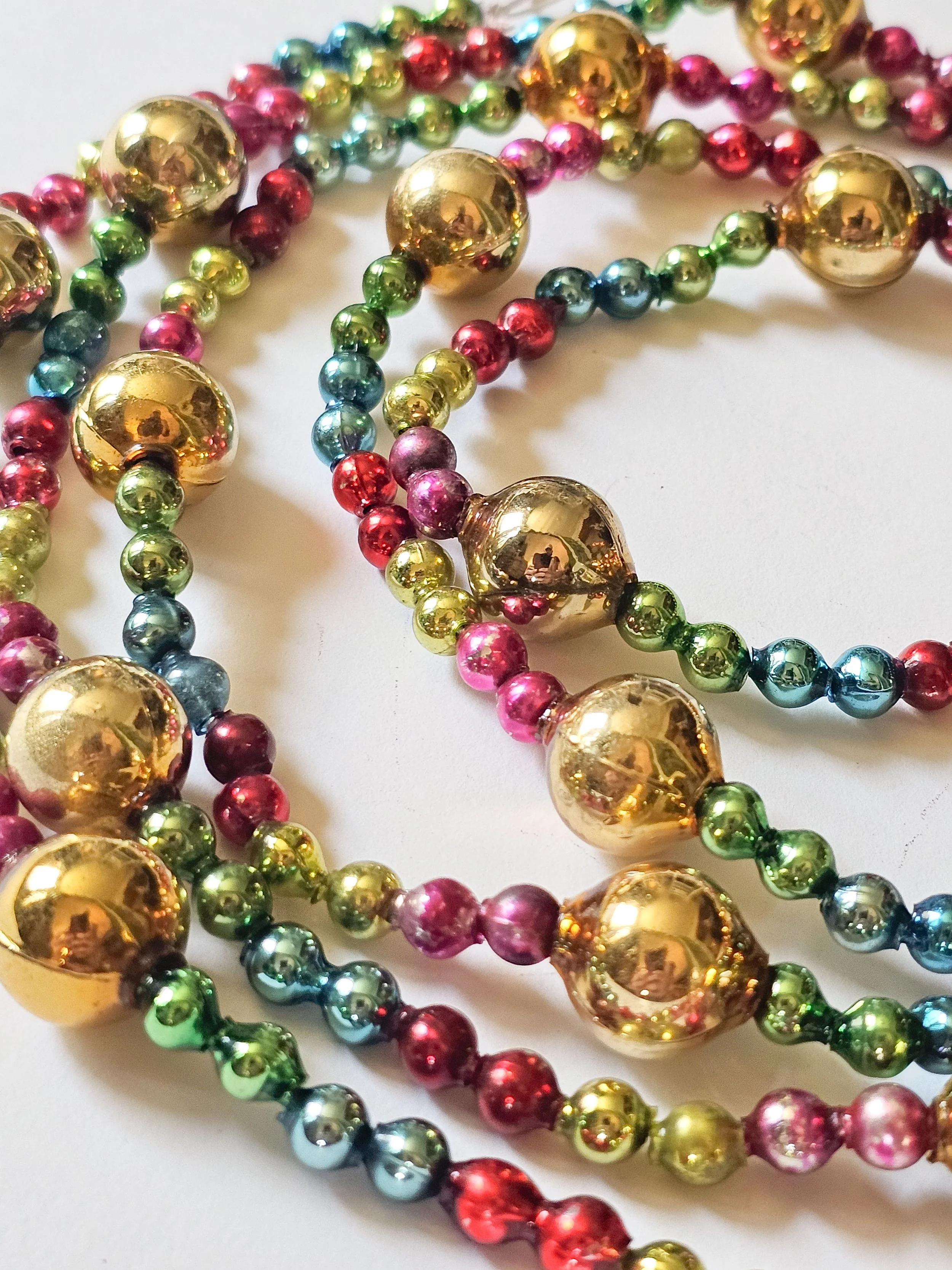 Vintage Glass Bead Garland No. 117