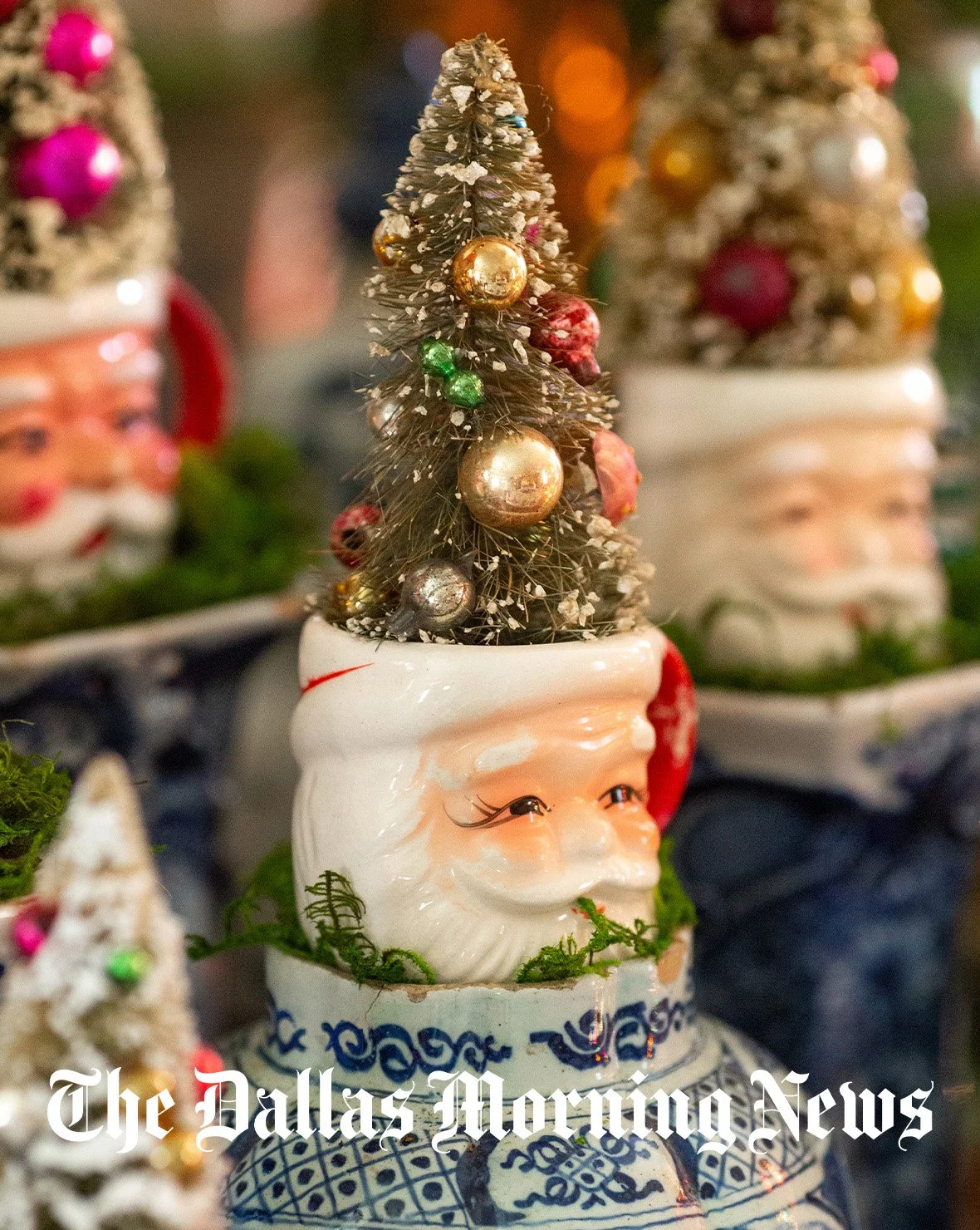 The Dallas Morning News Logo with Vintage Santa Mug