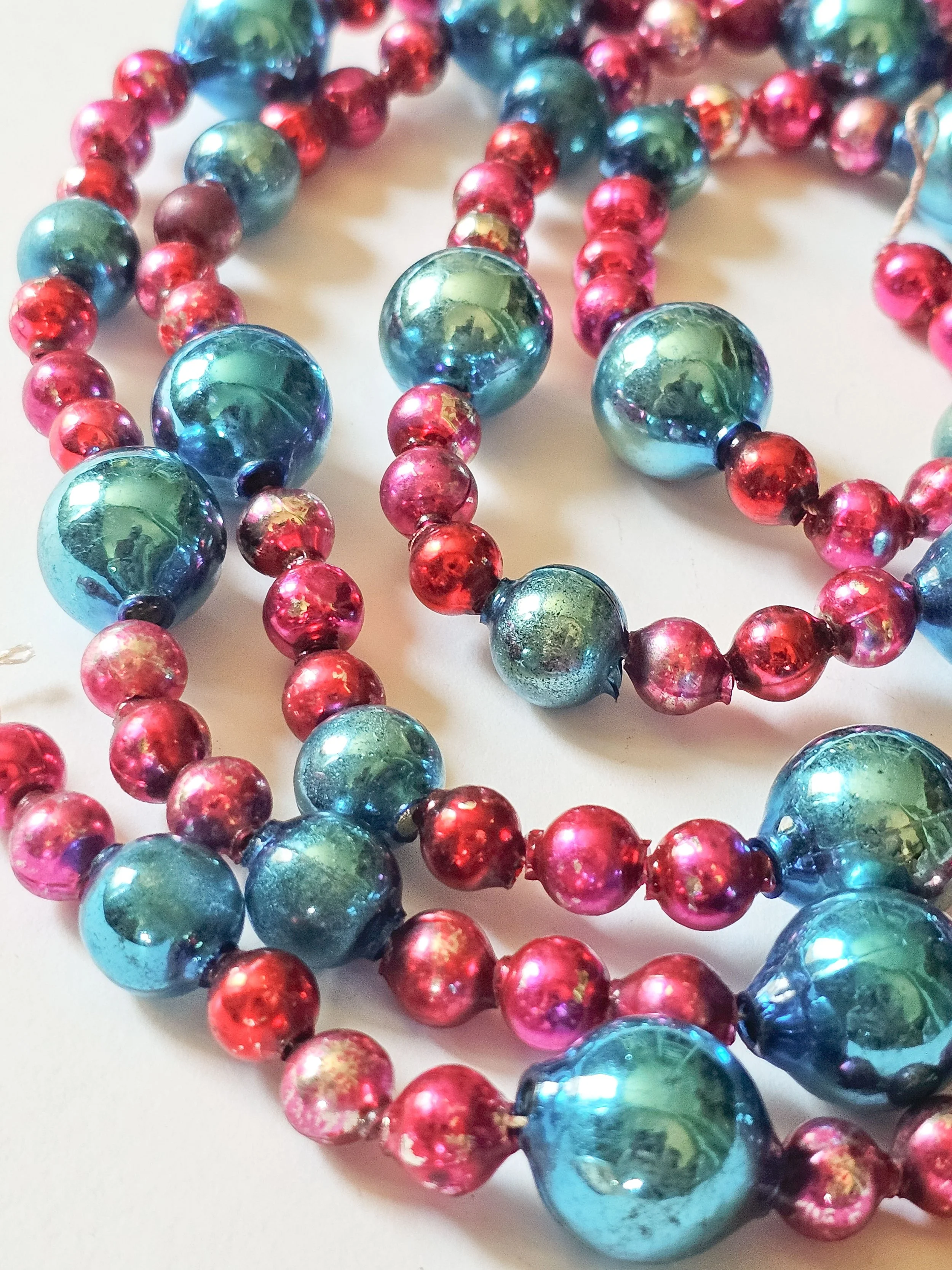 Vintage Glass Bead Garland No. 115