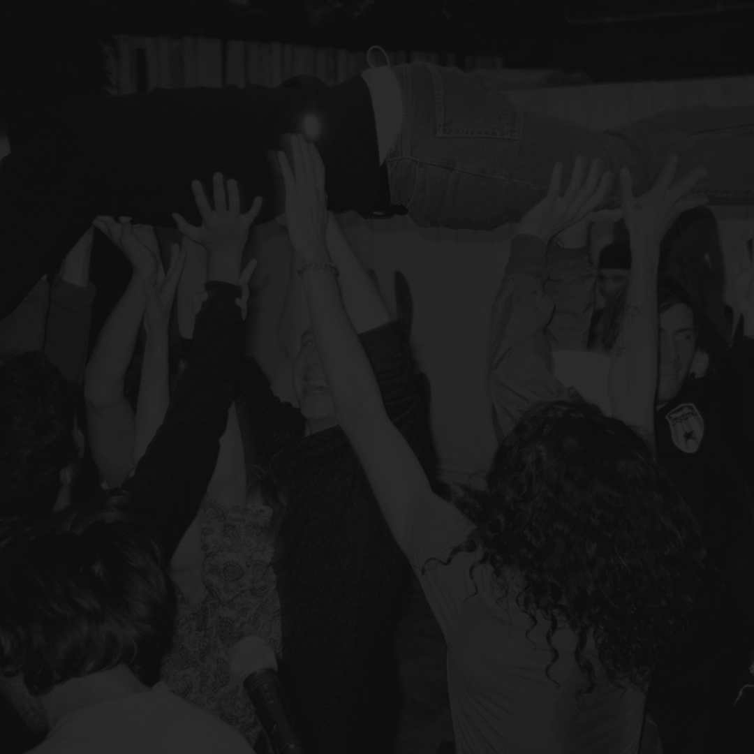 Scene-16.gif