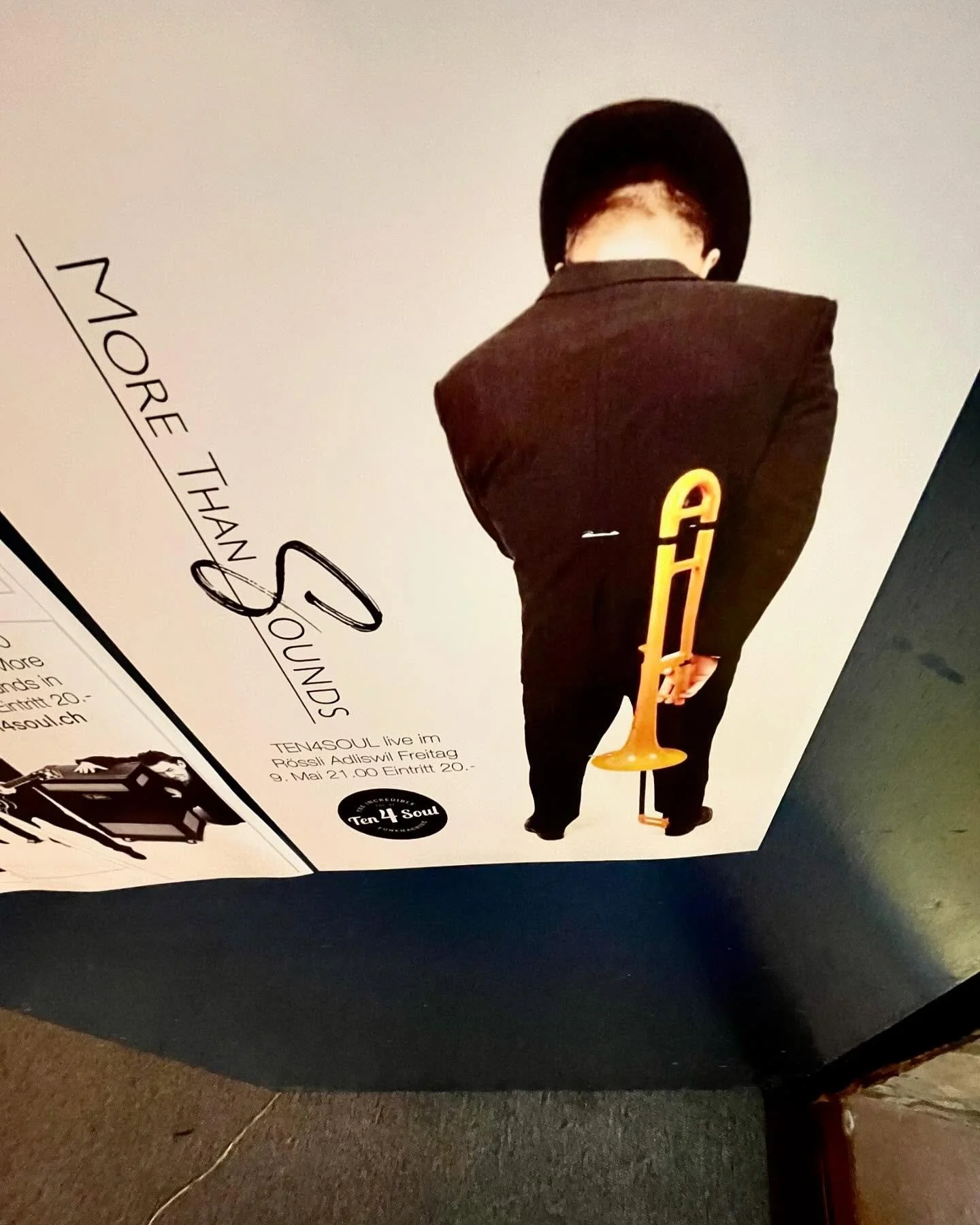 TEN4SOUL live Freitag 9. Mai 21:00
Bar-Betrieb ab 20:00

Es gibt noch ein paar wenige freie Pl&auml;tze f&uuml;r das Abendessen ab 18:00 Reservationen unter 043 377 99 56 oder info@roessli-adliswil.ch Morethansounds

#morethansounds #ten4soul #live #