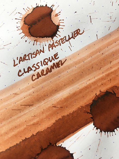 Encre Classique Caramel ink drop