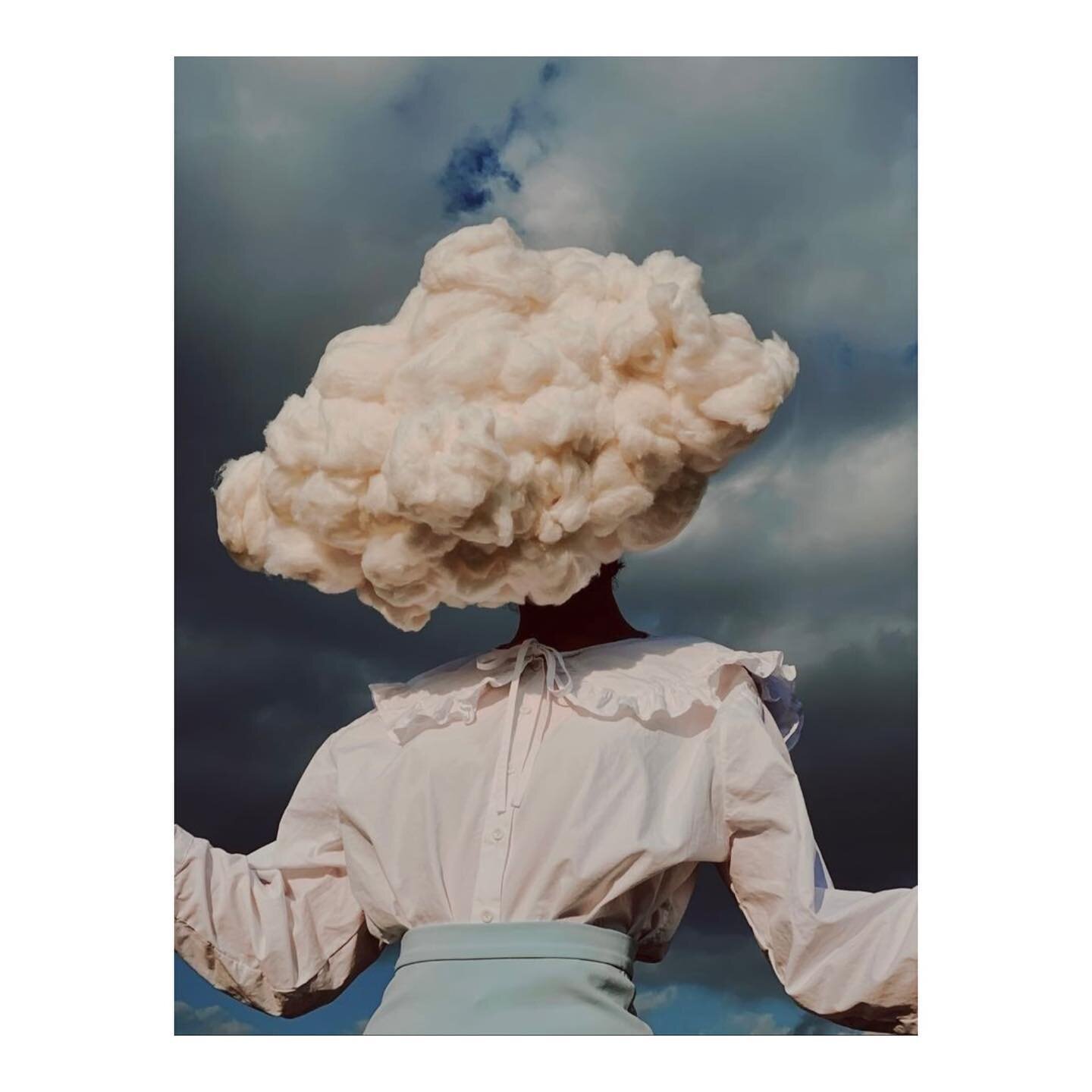 My 3 go to grounding practises 🖤

With energies feeling huge right now.. 
(might be Mercury in retrograde?) 
I've been feeling like my head is in the shed (or indeed the clouds).

So I'm cranking up the self care practises and taking some extra time