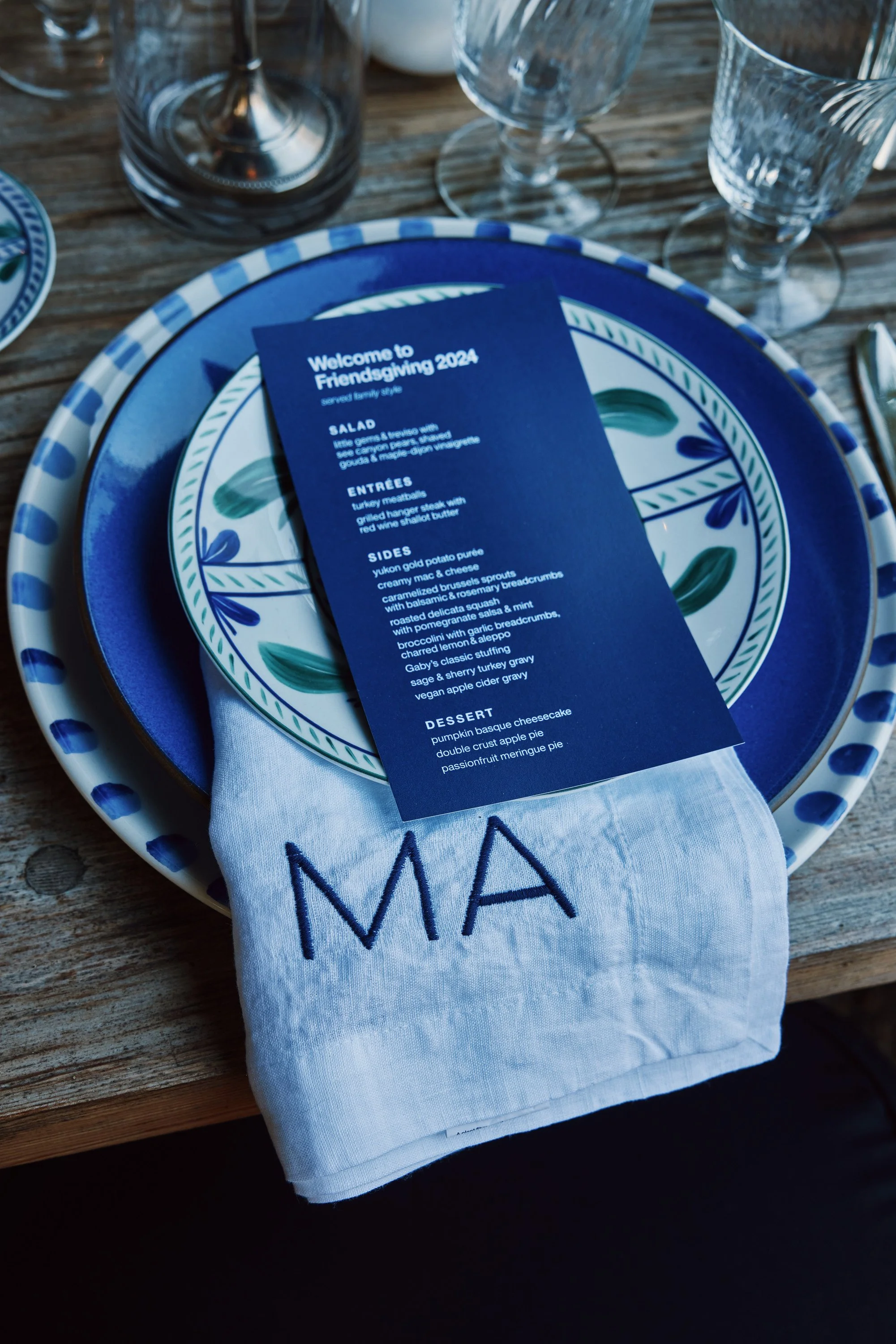 20241101_FRIENDSGIVING_MA_0671_f.jpg