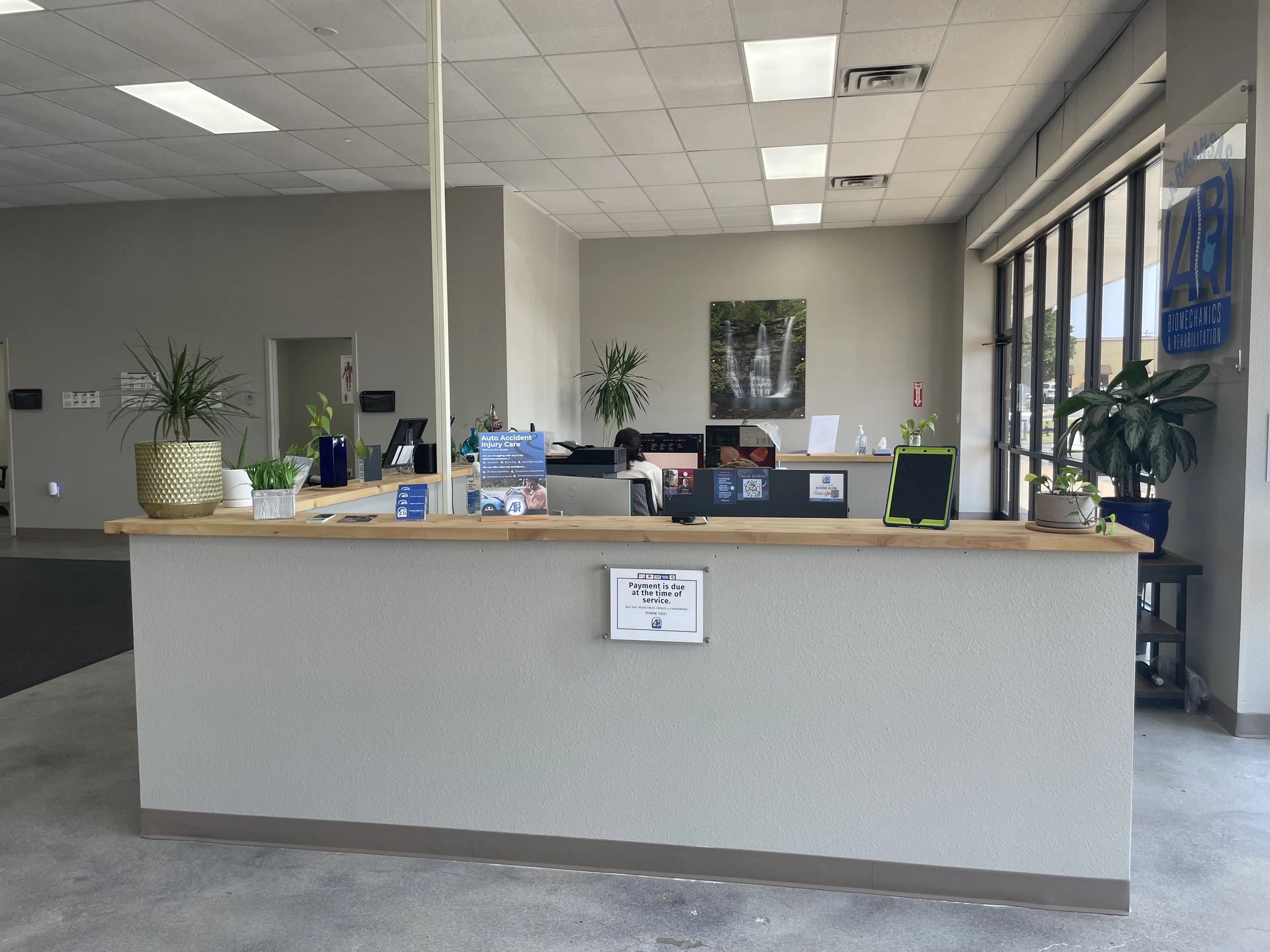 Checkin Reception Desk