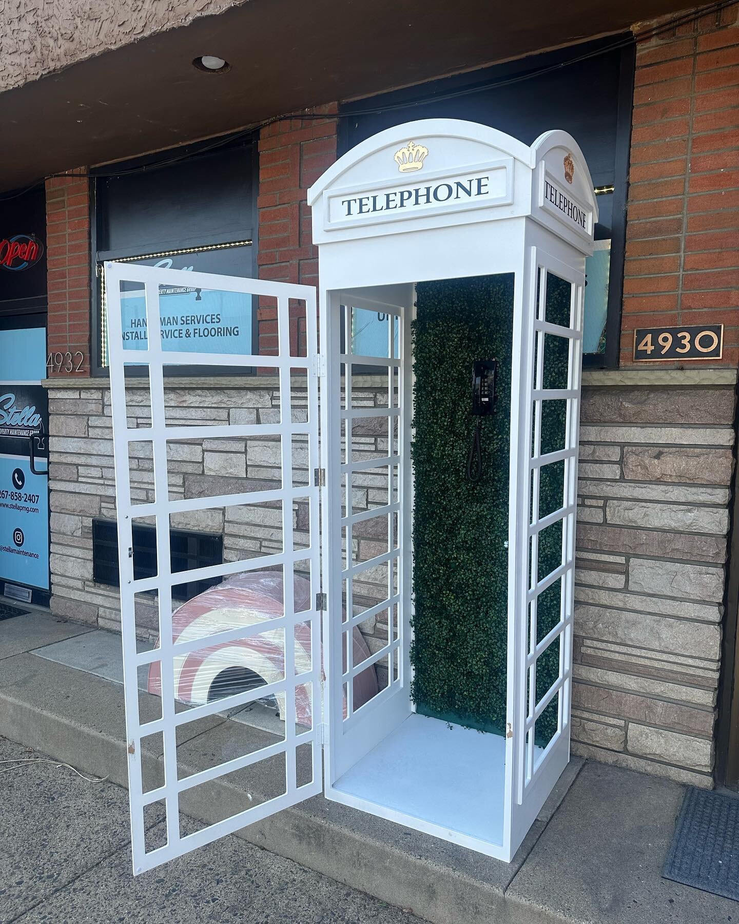 Ring in the memories with our phone booth rental! 📞✨ Perfect for weddings, events, and photoshoots. 📸💍 Capture the magic for just $225, with delivery options available! 🚚💫