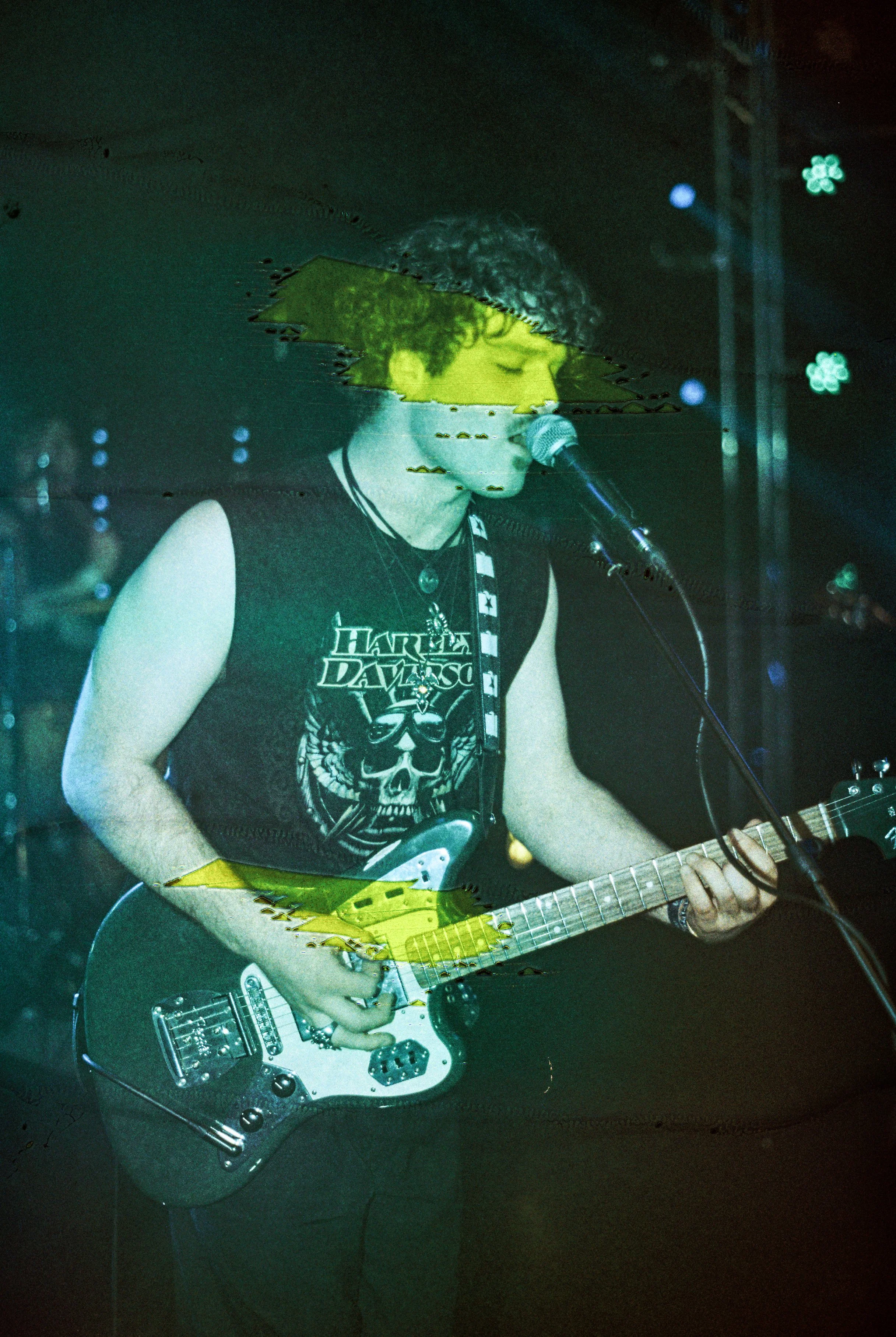 V2_Zine_Aid-3.jpg