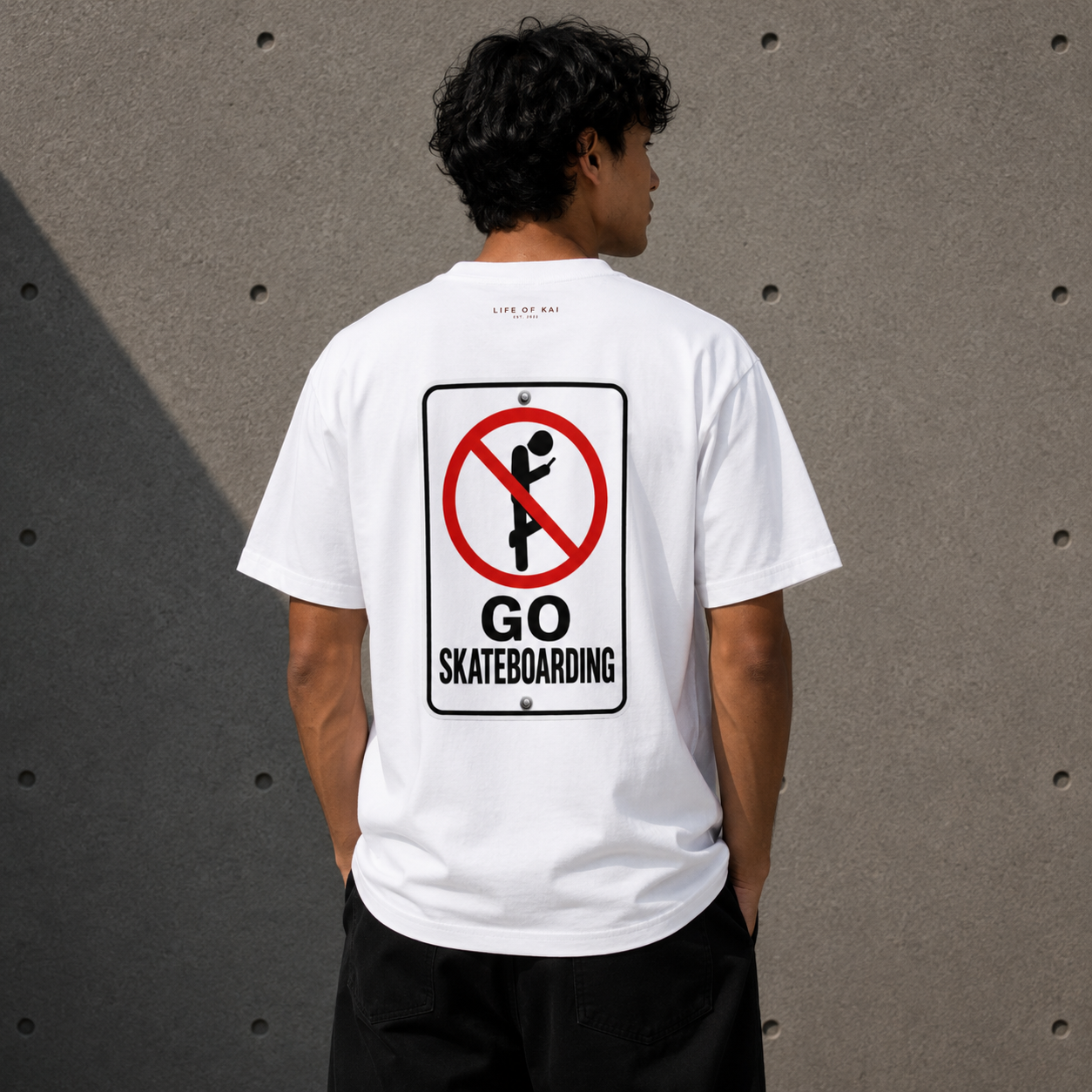 GO SKATE Tee