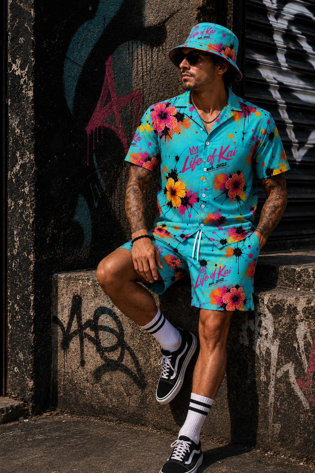TEAL GRAFFITI LOOK.png