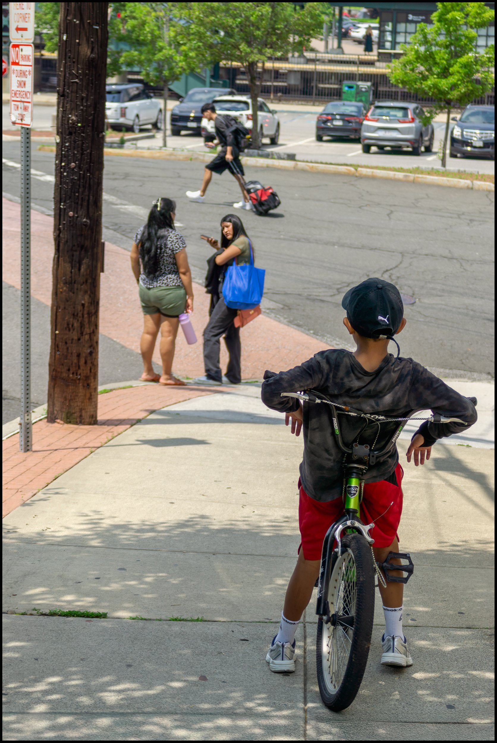 Street Scene, Ossining, NY.  June 8, 2025