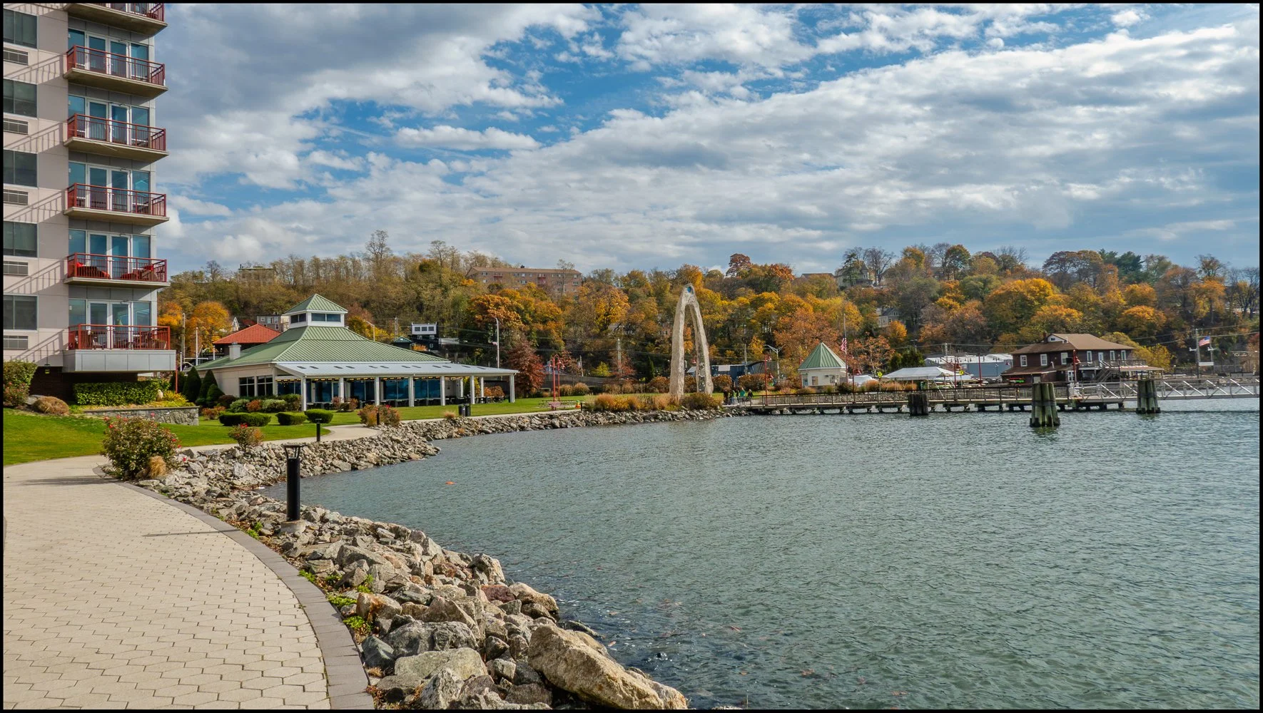 Fall Foliage-Ossining Waterfront.  November 2025.